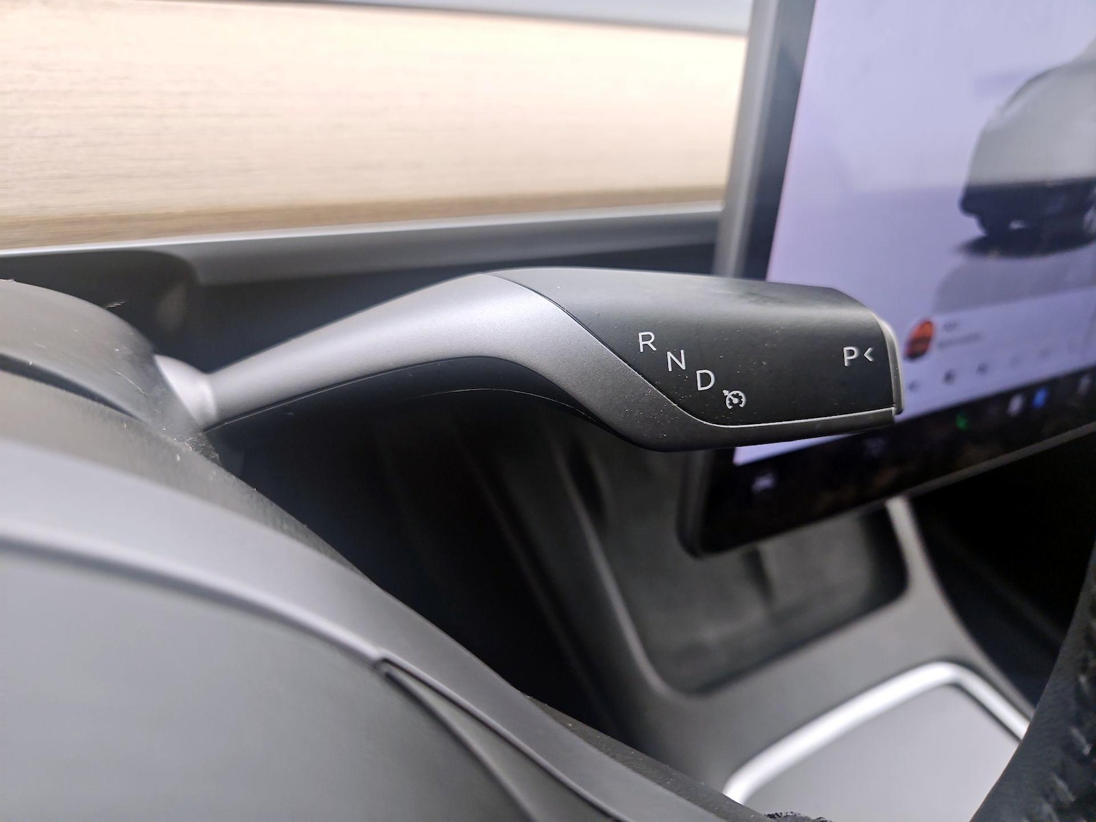 2023 Tesla Model Y Long Range - Photo 18