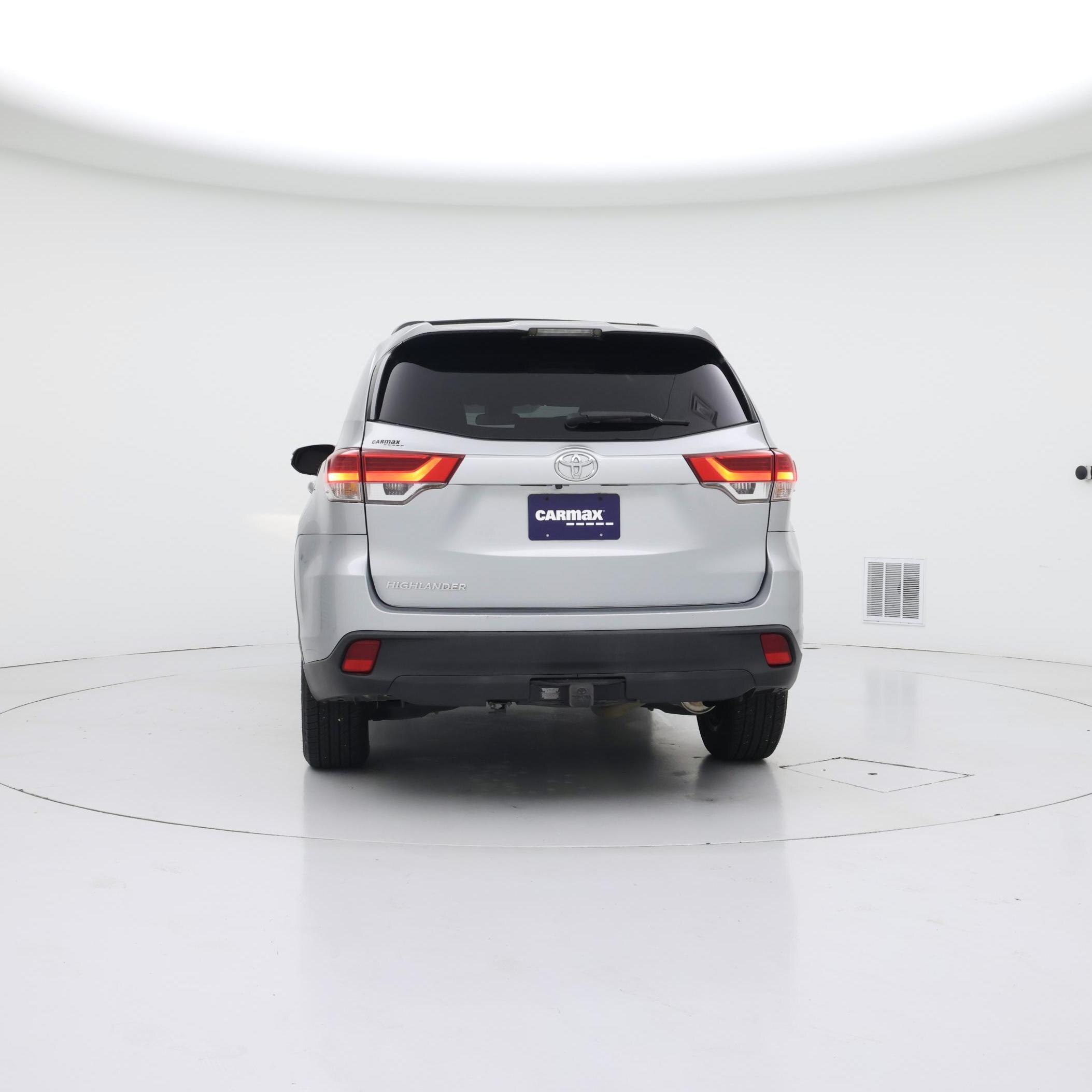 Thumbnail: 2019 Toyota Highlander - 6
