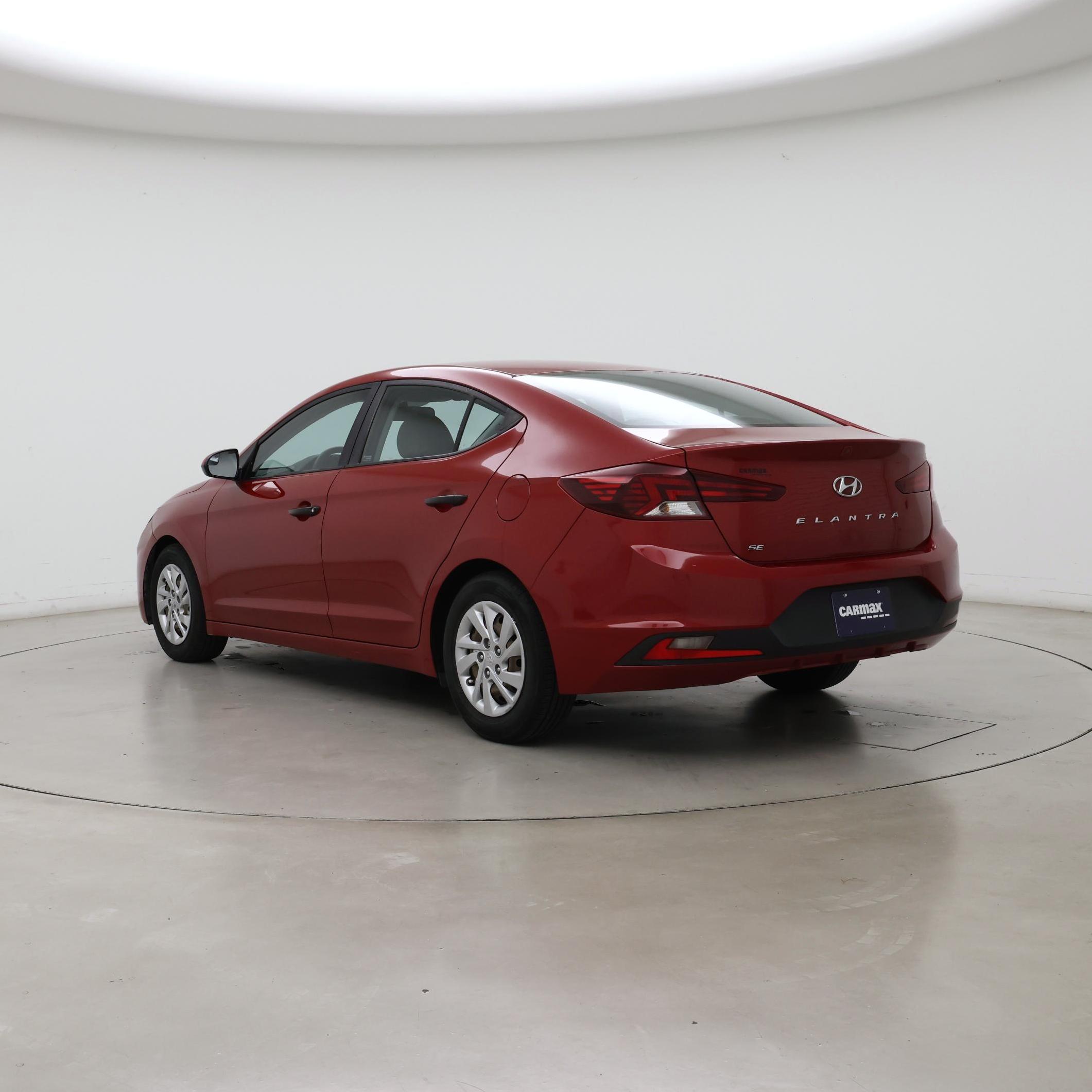 Thumbnail: 2019 Hyundai Elantra - 2
