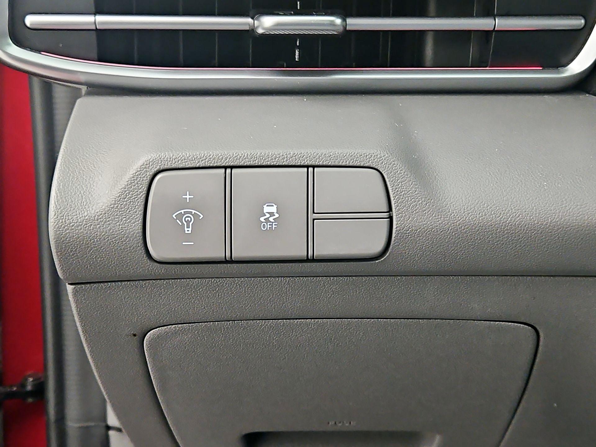 Thumbnail: 2024 Hyundai Elantra - 13