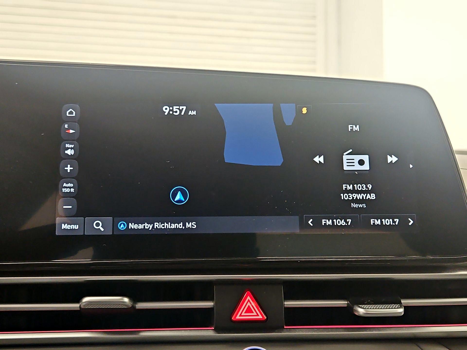 Thumbnail: 2024 Hyundai Elantra - 14