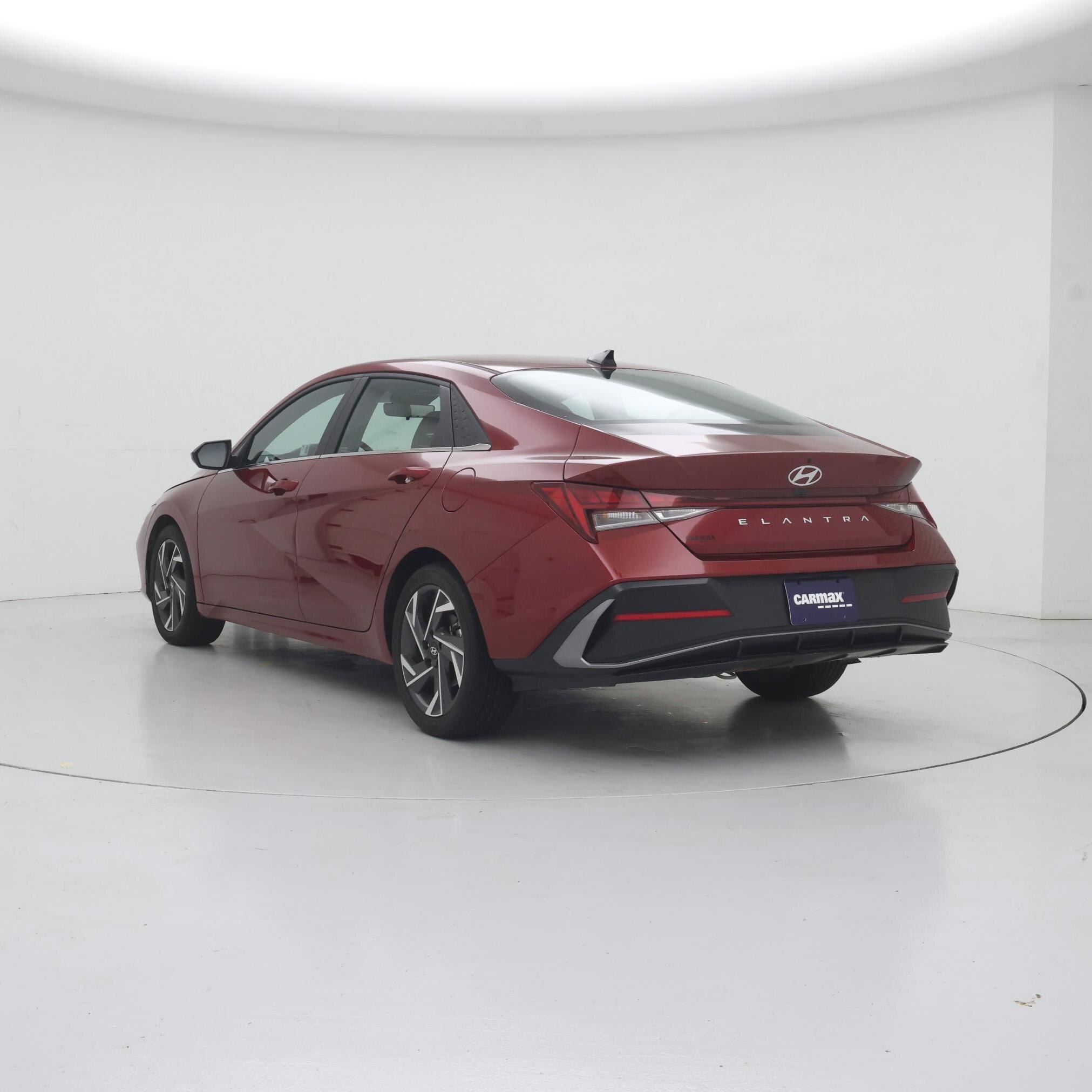 Thumbnail: 2024 Hyundai Elantra - 2