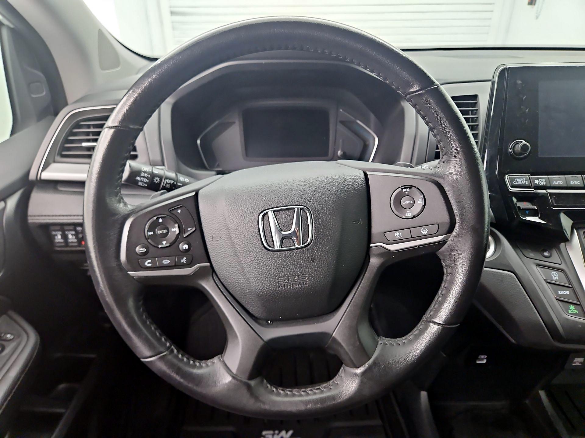 Thumbnail: 2023 Honda Odyssey - 10