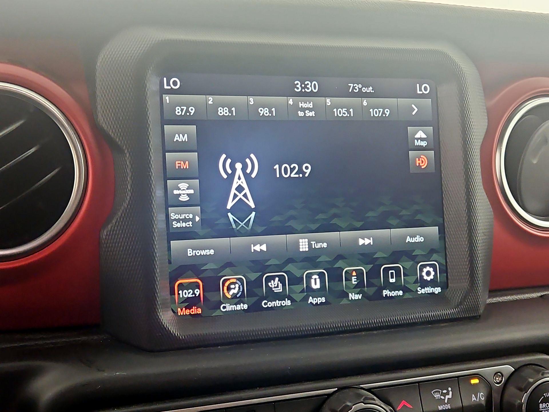 Thumbnail: 2023 Jeep Gladiator - 15