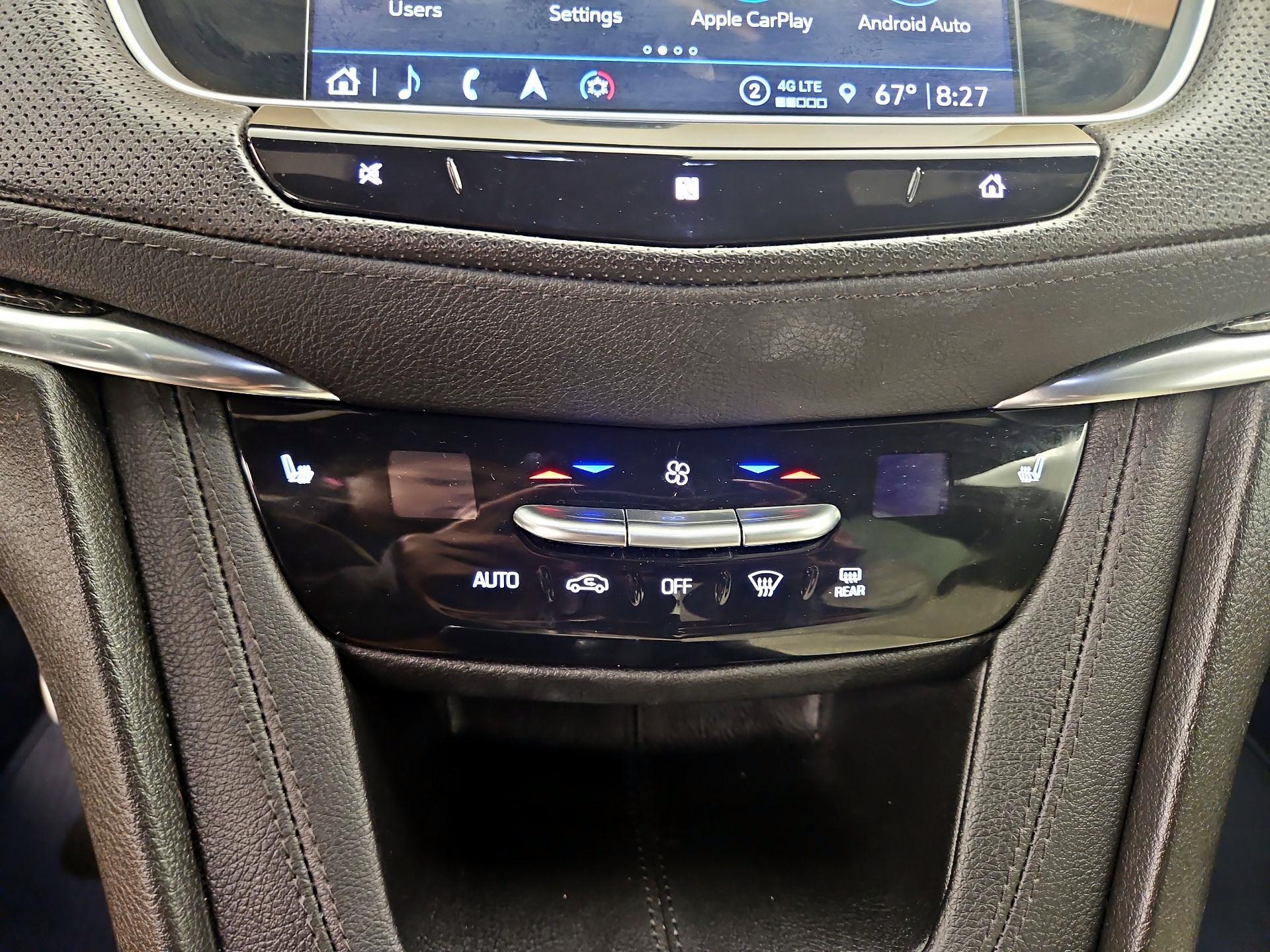 Thumbnail: 2021 Cadillac XT5 - 17