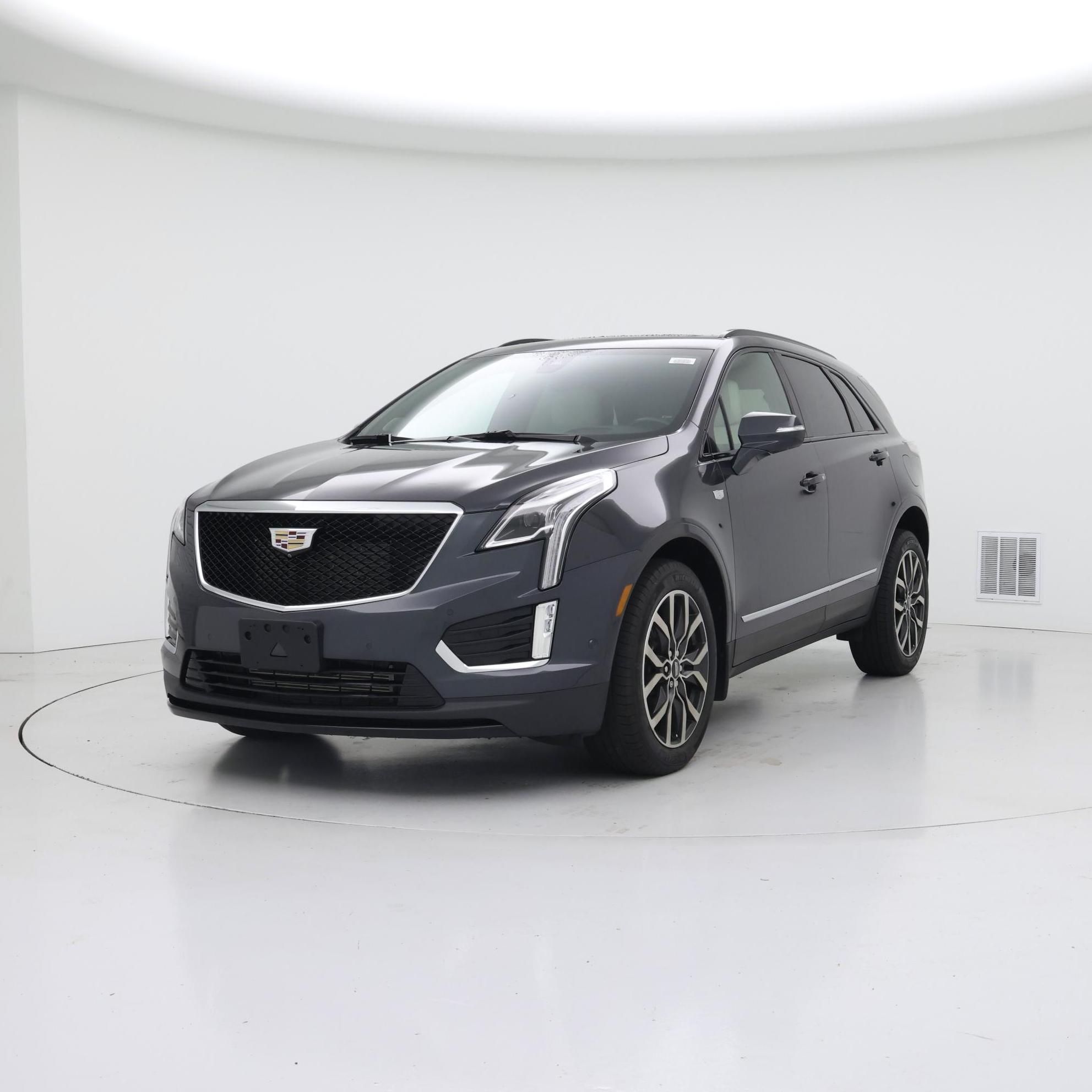 Thumbnail: 2021 Cadillac XT5 - 4