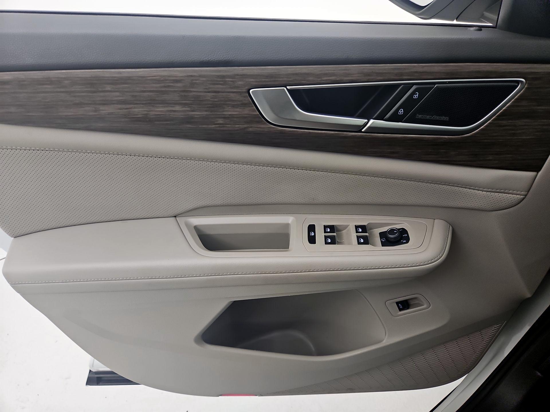 Thumbnail: 2024 Volkswagen Atlas - 12