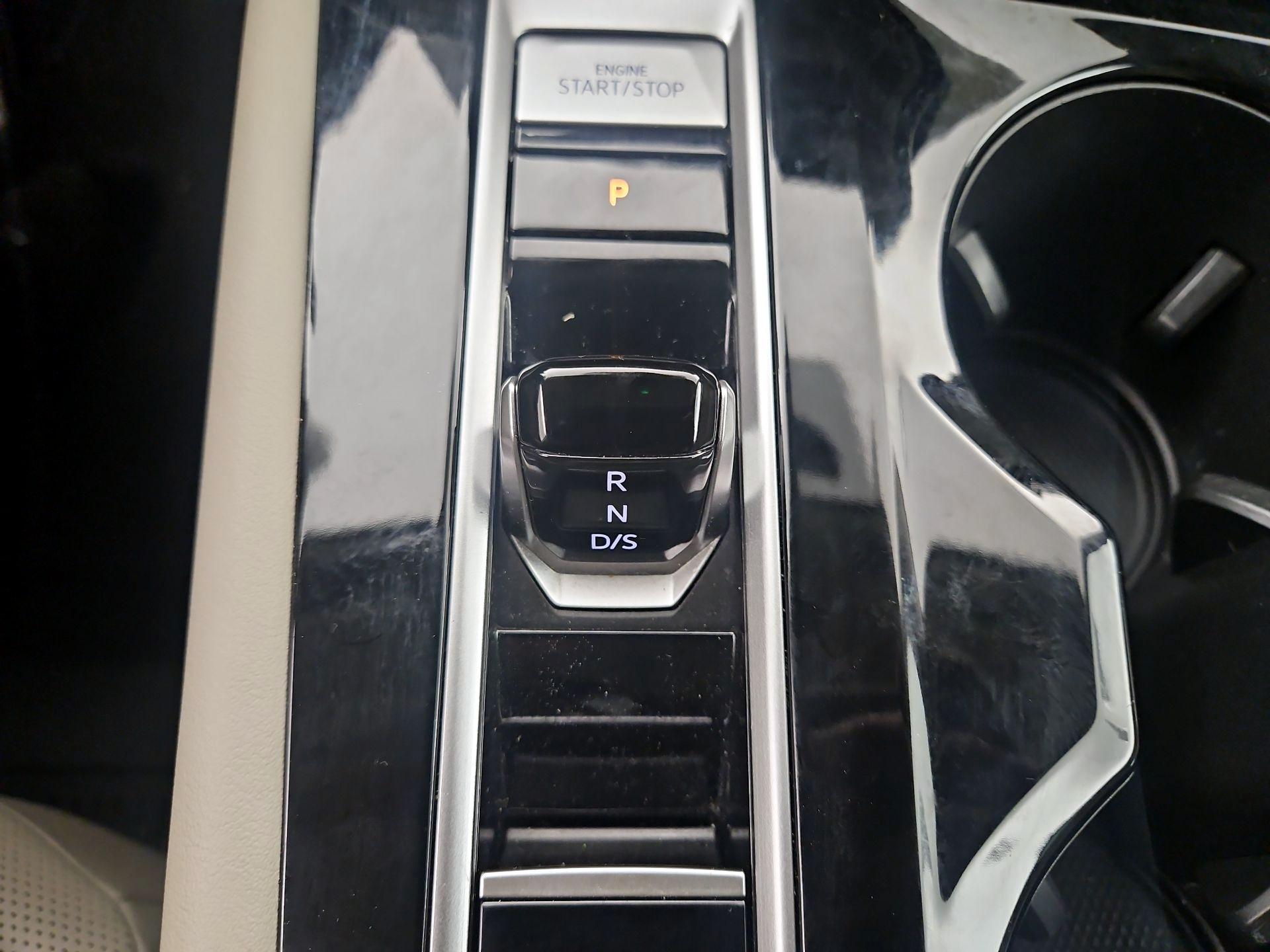 Thumbnail: 2024 Volkswagen Atlas - 18