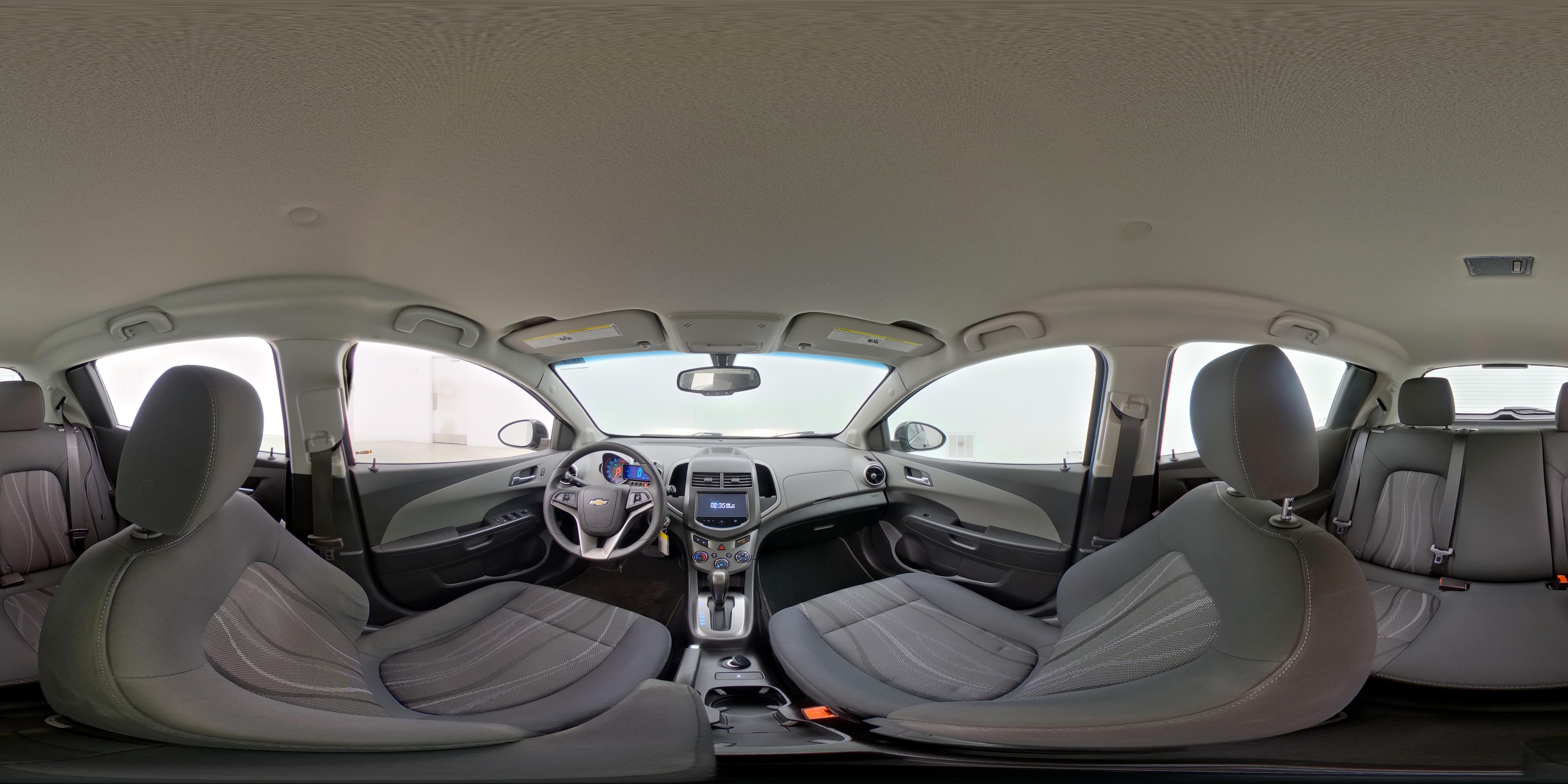 2016 Chevrolet Sonic LT - Photo 22