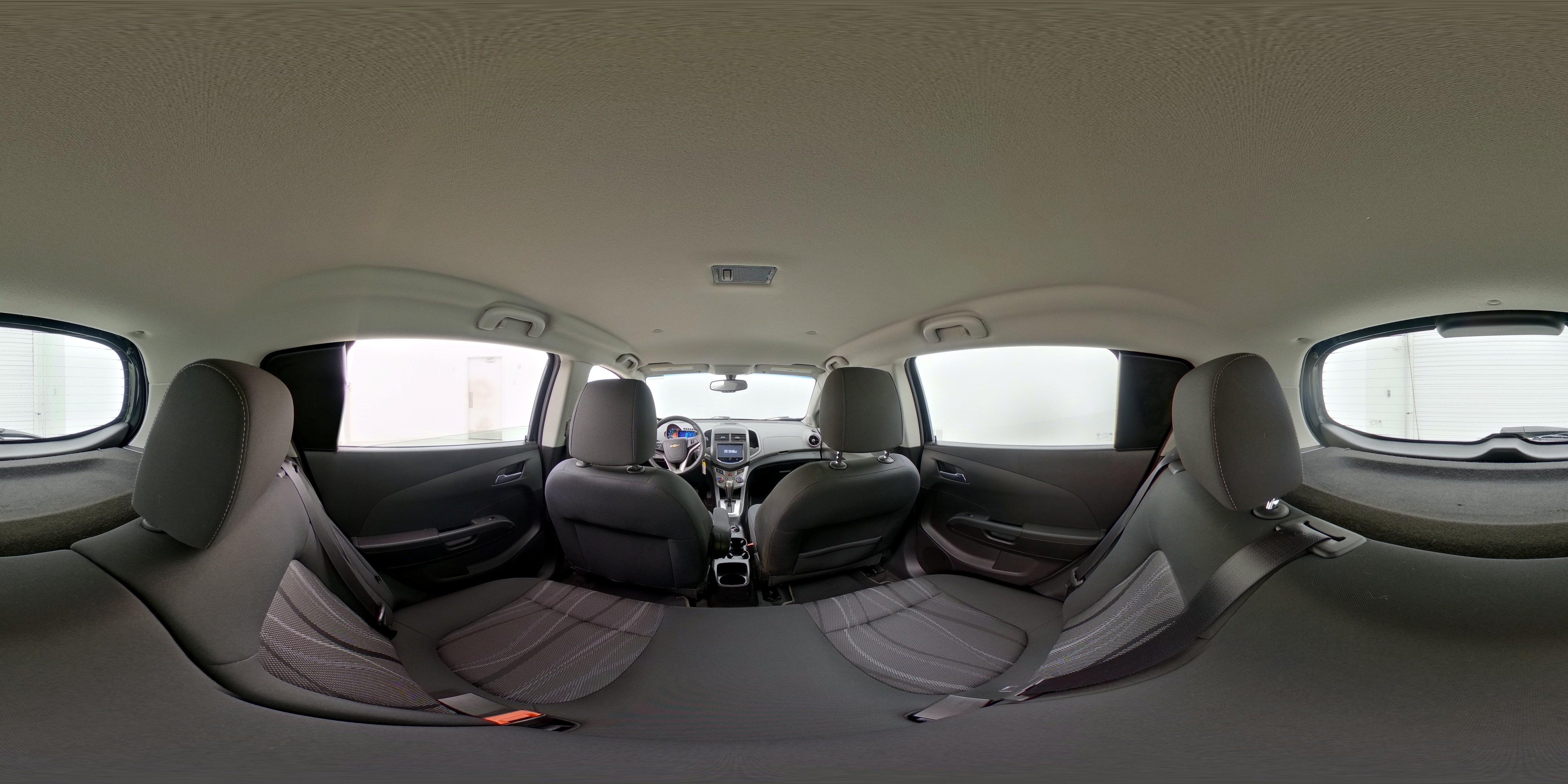 2016 Chevrolet Sonic LT - Photo 23