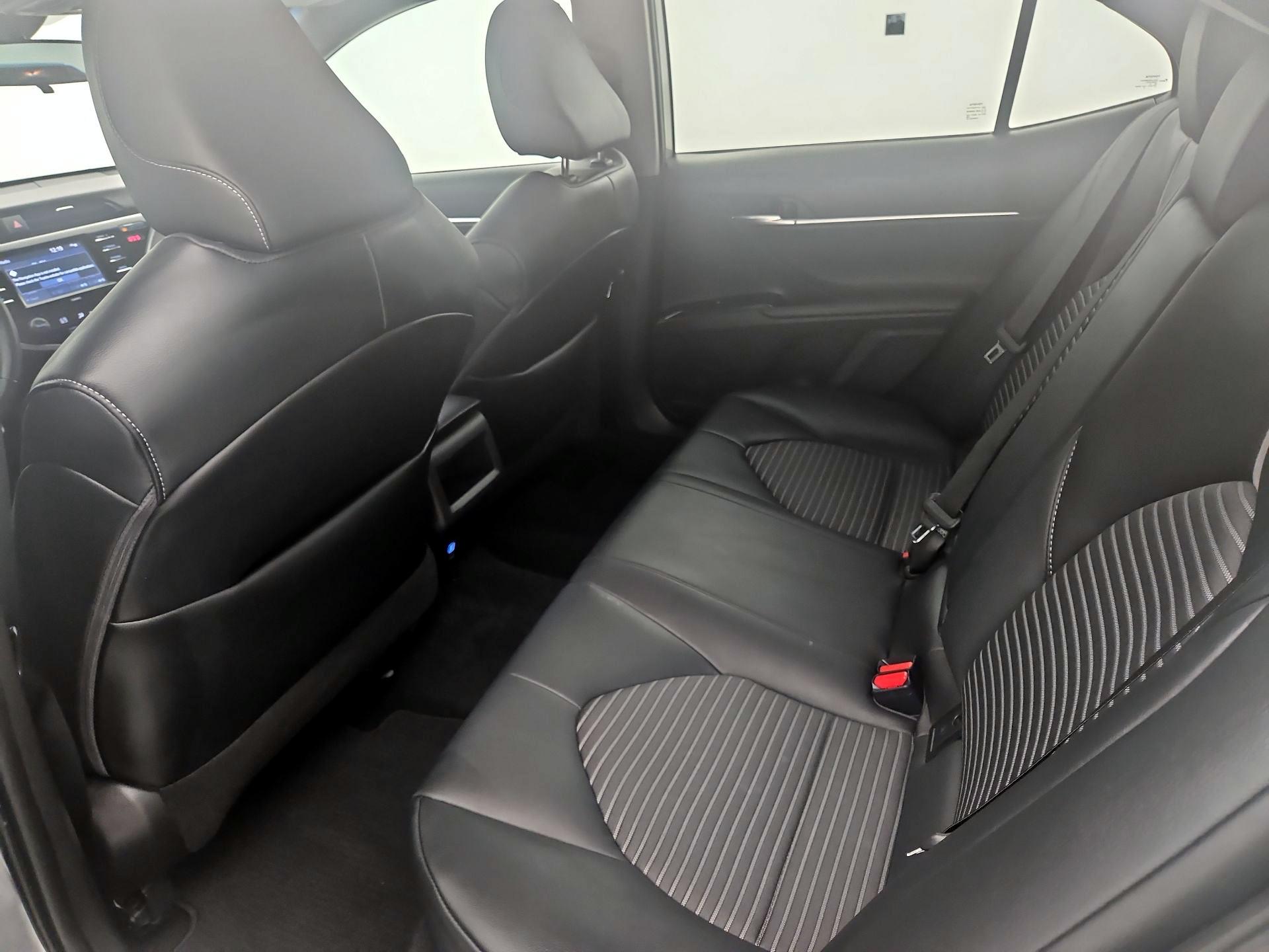 Thumbnail: 2020 Toyota Camry - 19