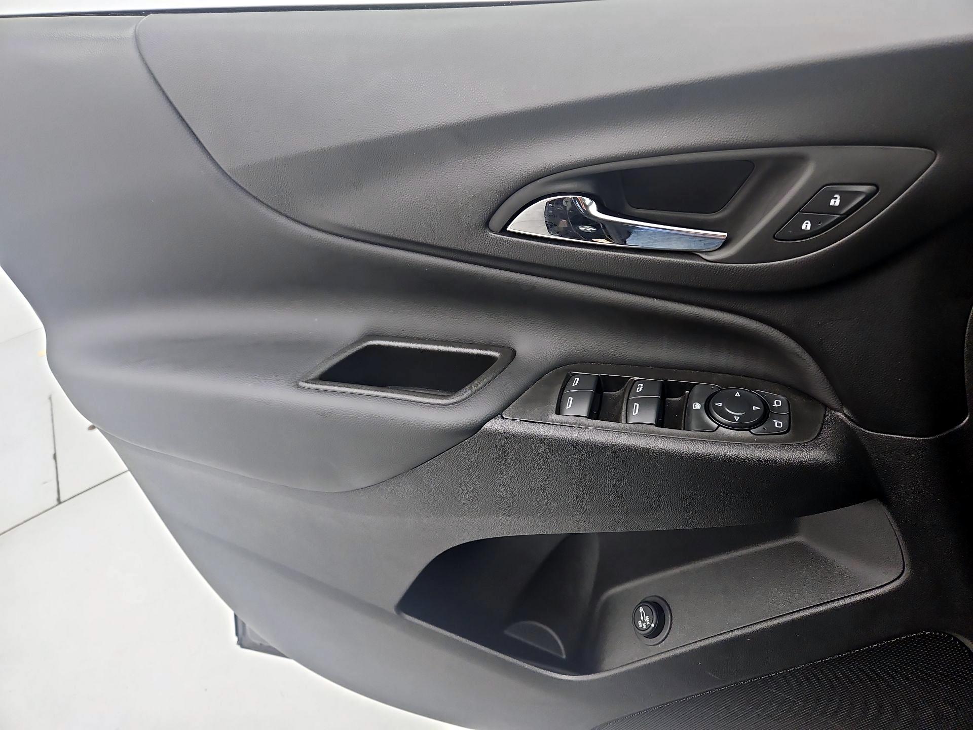 Thumbnail: 2024 Chevrolet Equinox - 12