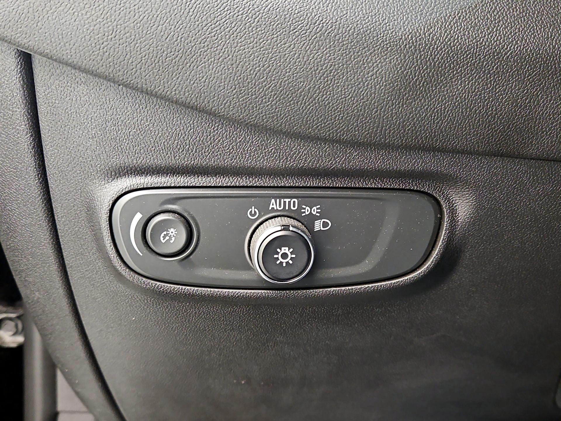 Thumbnail: 2024 Chevrolet Equinox - 13