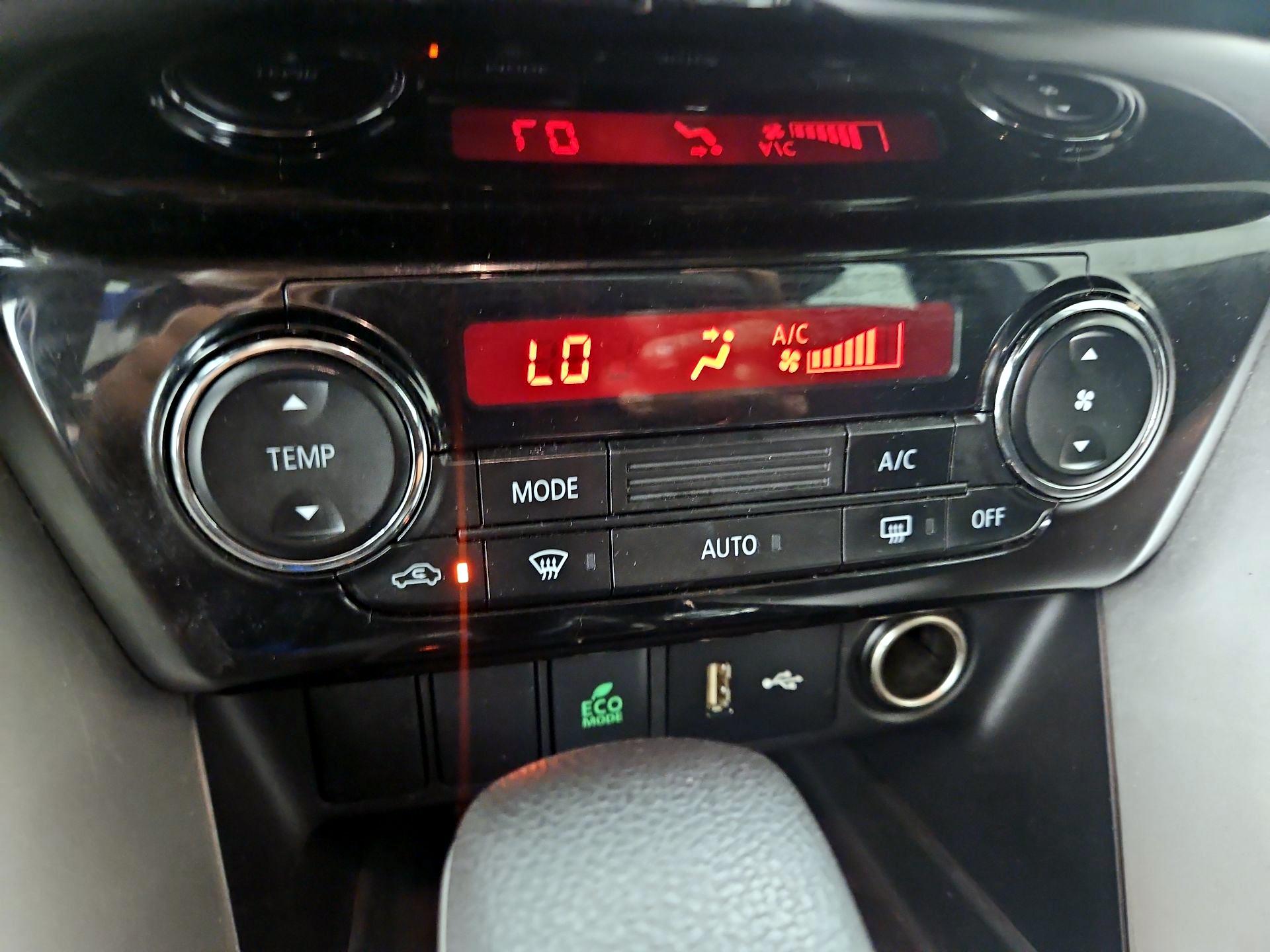 Thumbnail: 2024 Mitsubishi Eclipse Cross - 16