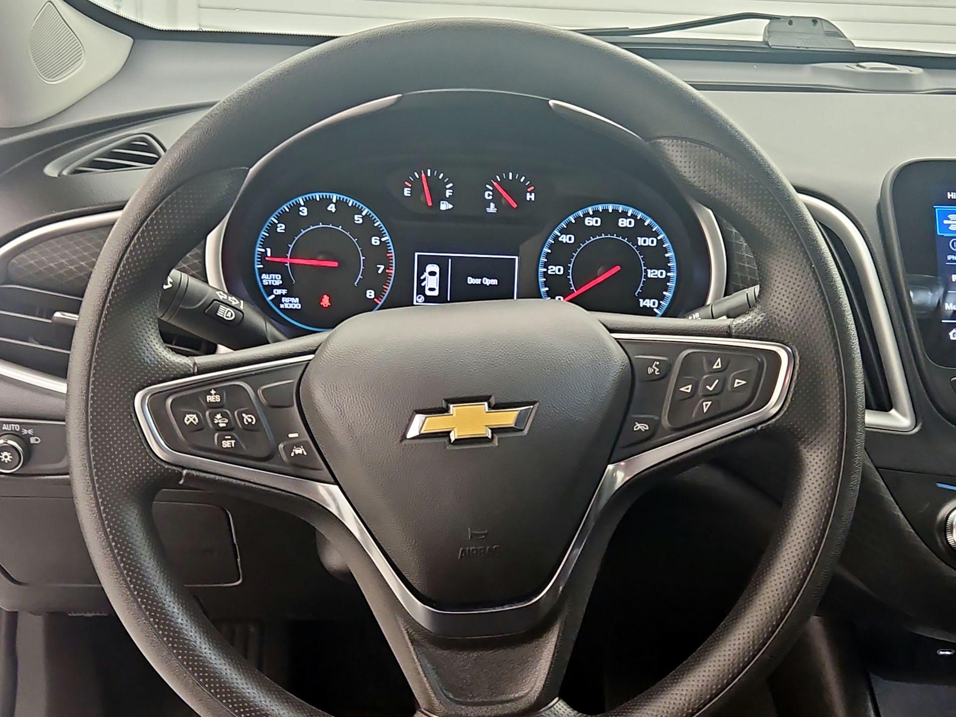 Thumbnail: 2025 Chevrolet Malibu - 10