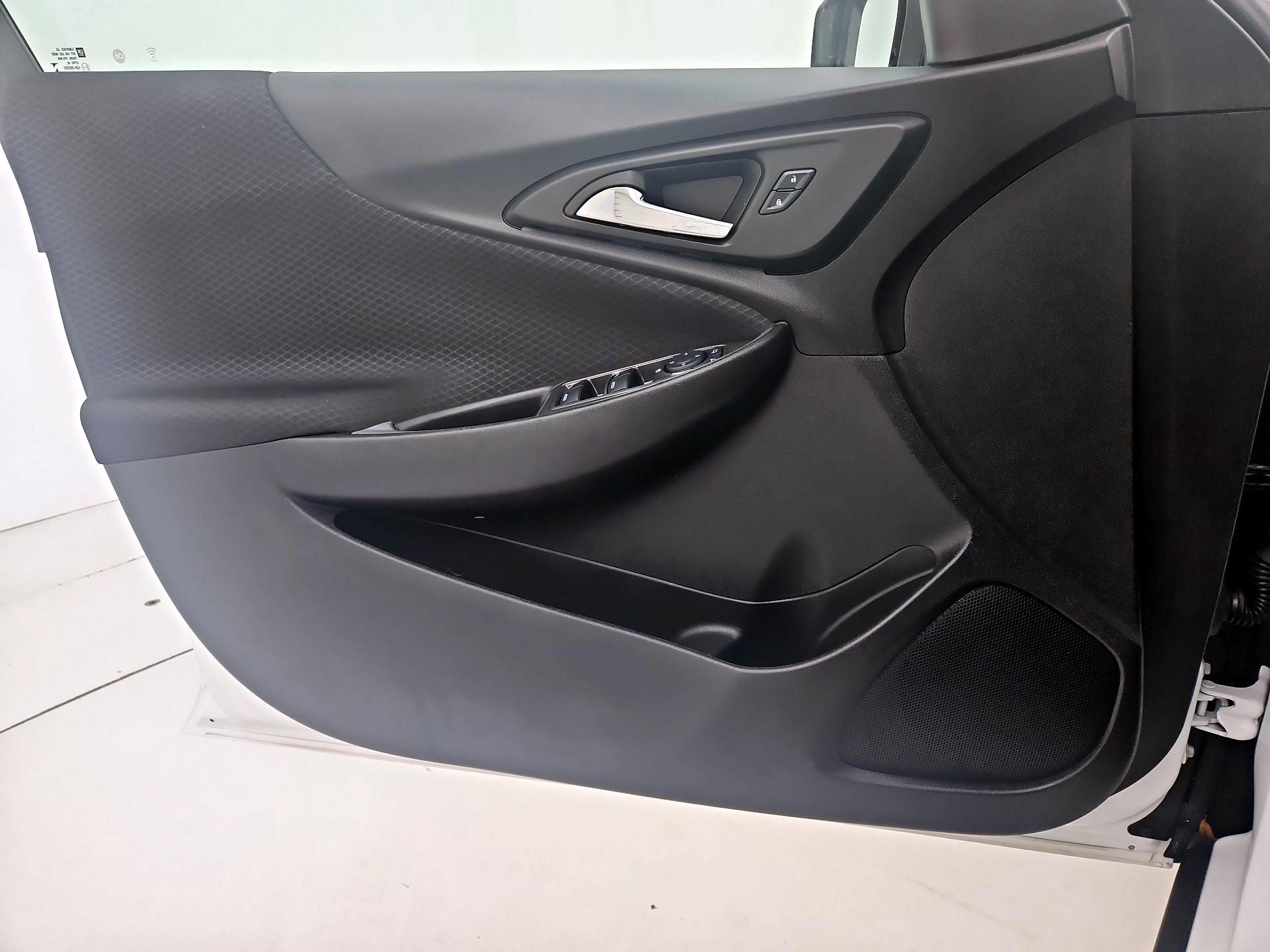 Thumbnail: 2025 Chevrolet Malibu - 12