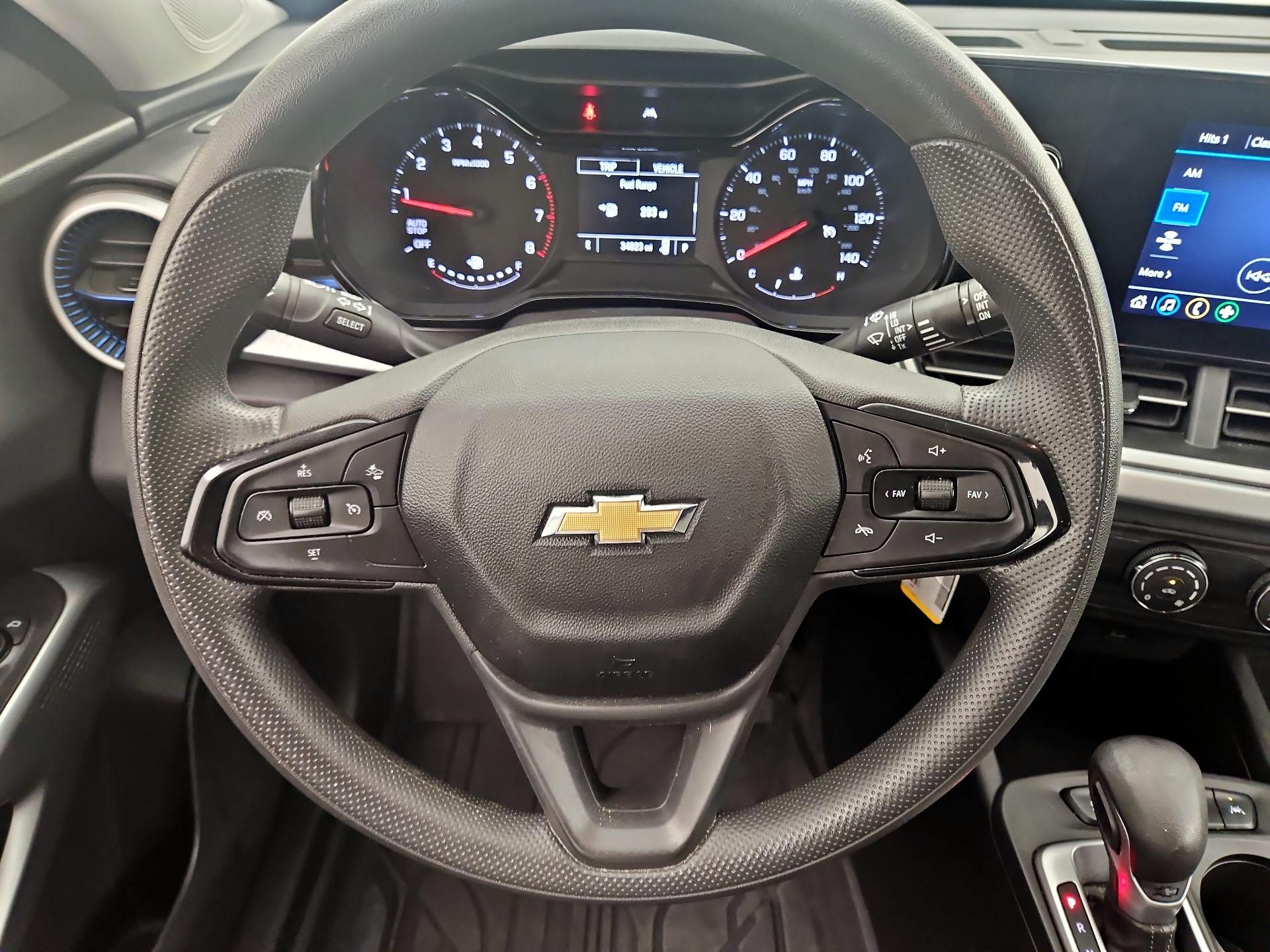 Thumbnail: 2024 Chevrolet Trax - 10