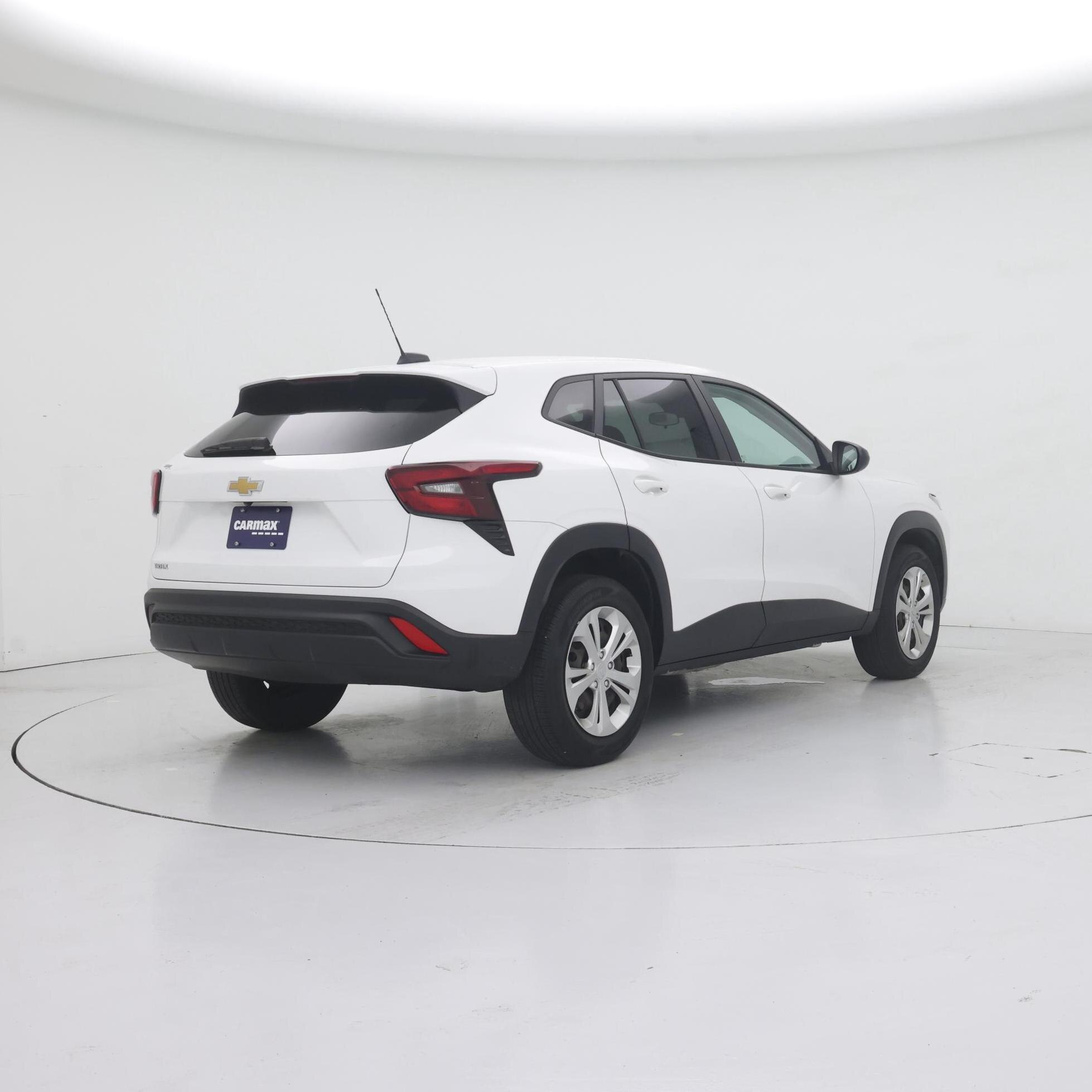 Thumbnail: 2024 Chevrolet Trax - 8