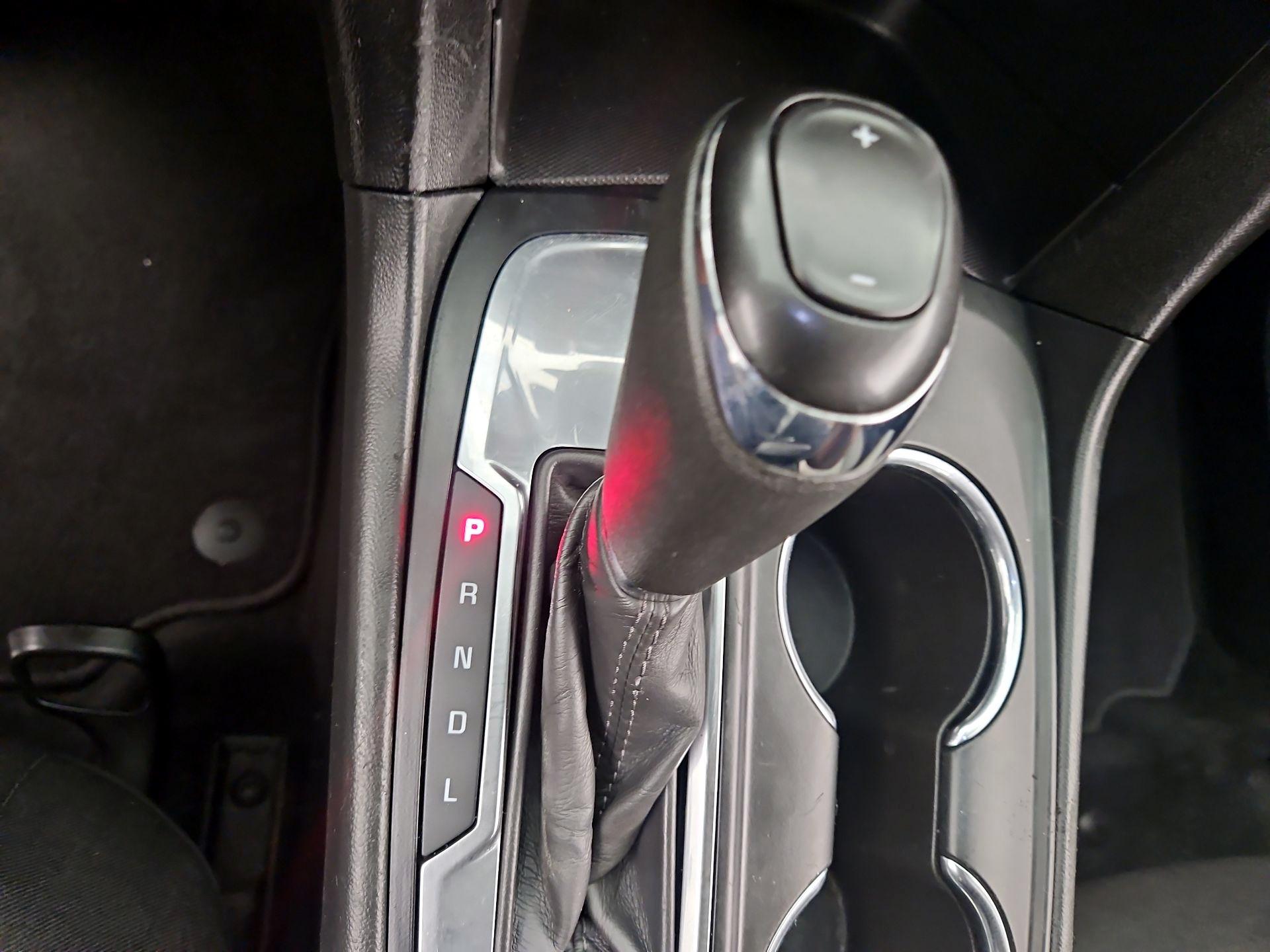 Thumbnail: 2020 Chevrolet Equinox - 17