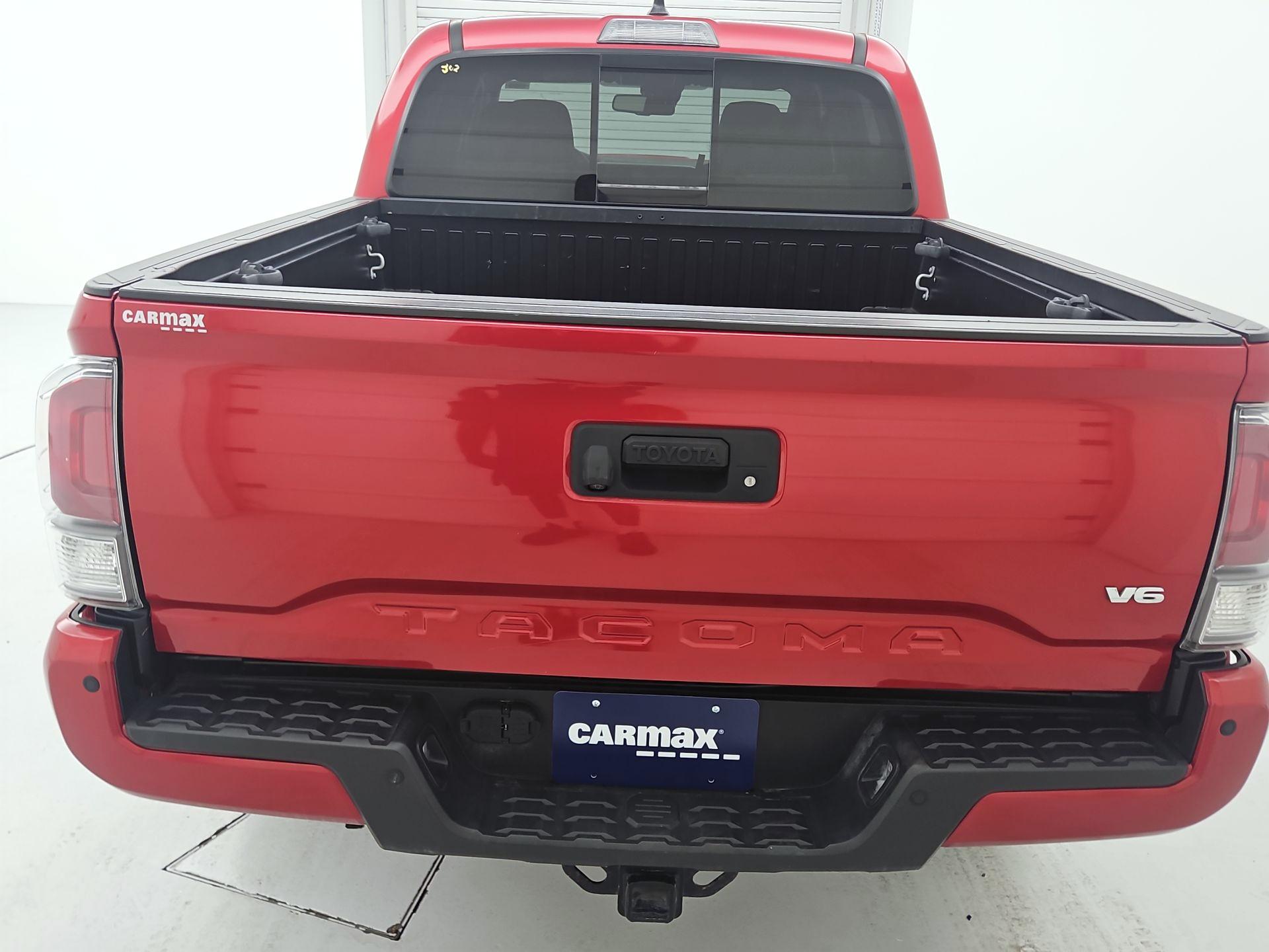 Thumbnail: 2023 Toyota Tacoma - 6