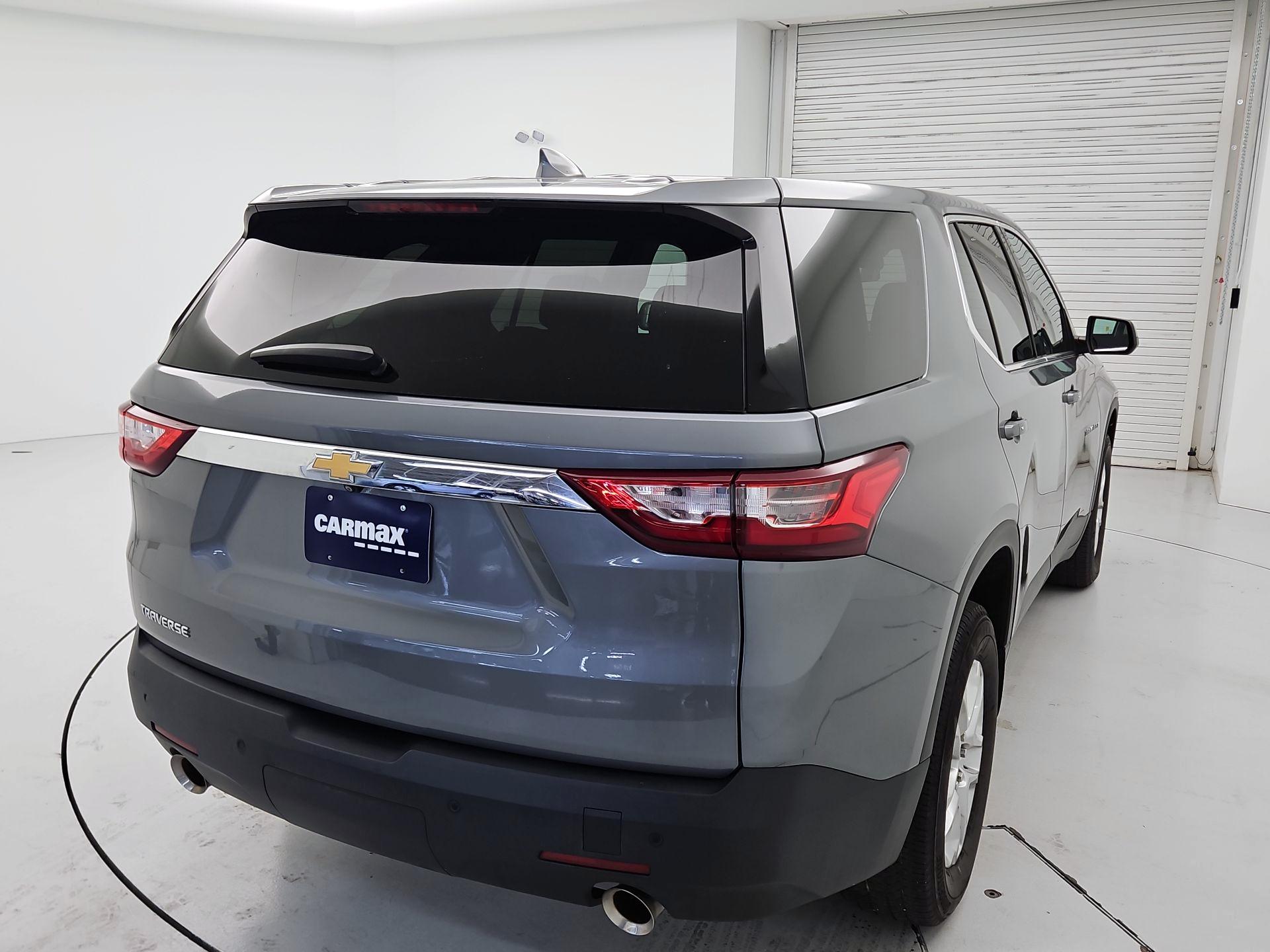 Thumbnail: 2021 Chevrolet Traverse - 5