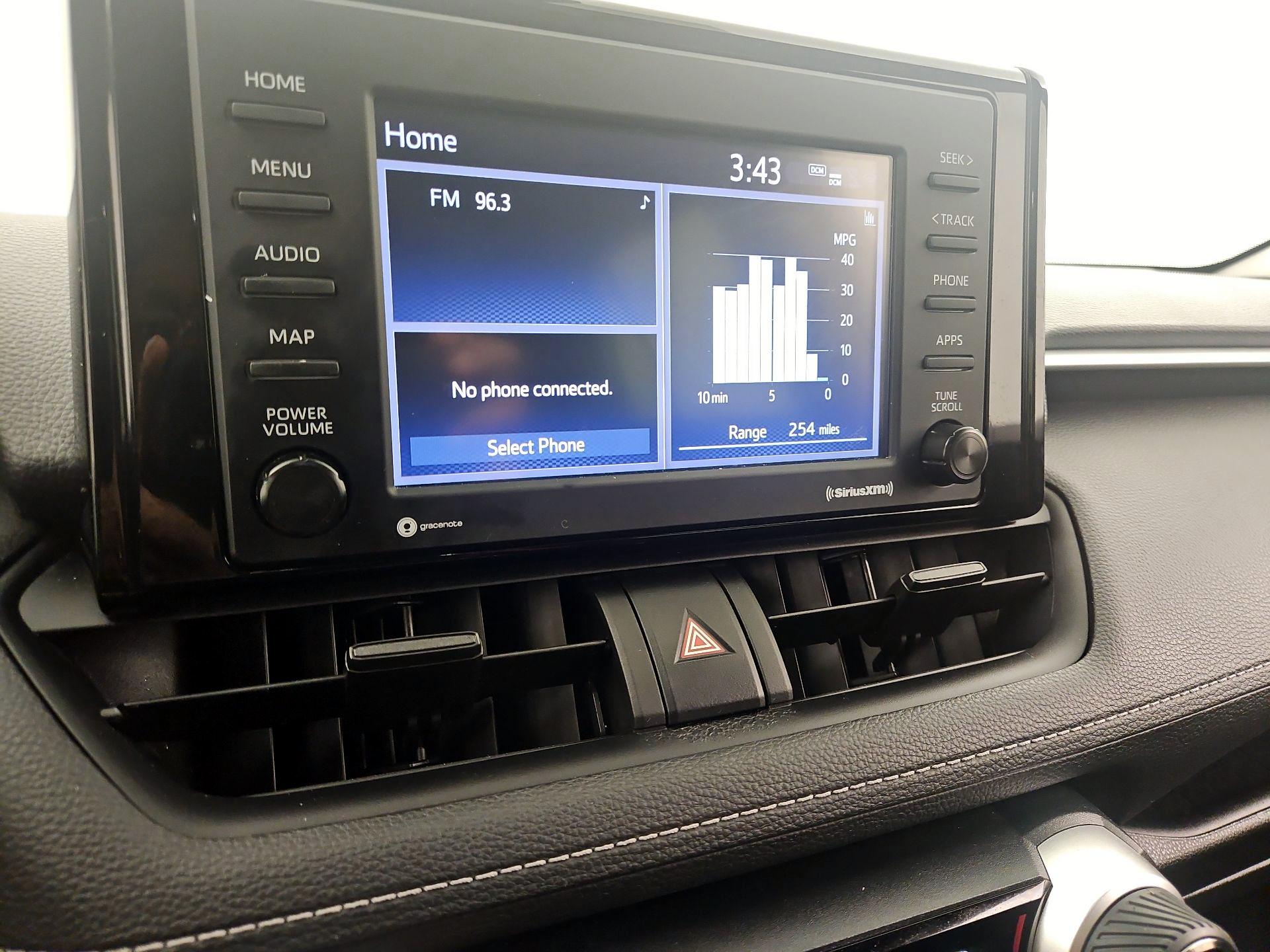 Thumbnail: 2022 Toyota RAV4 - 15