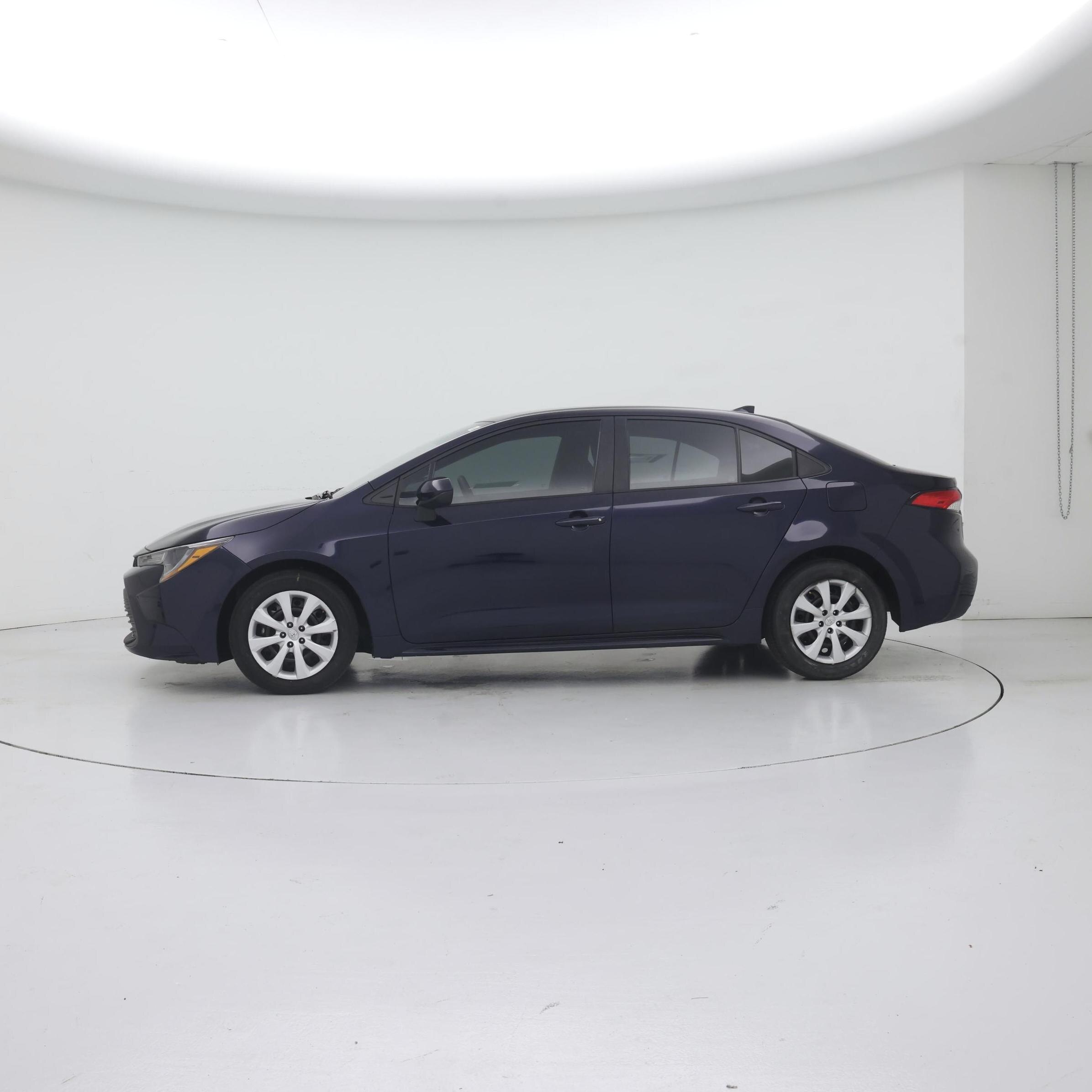 Thumbnail: 2024 Toyota Corolla - 3