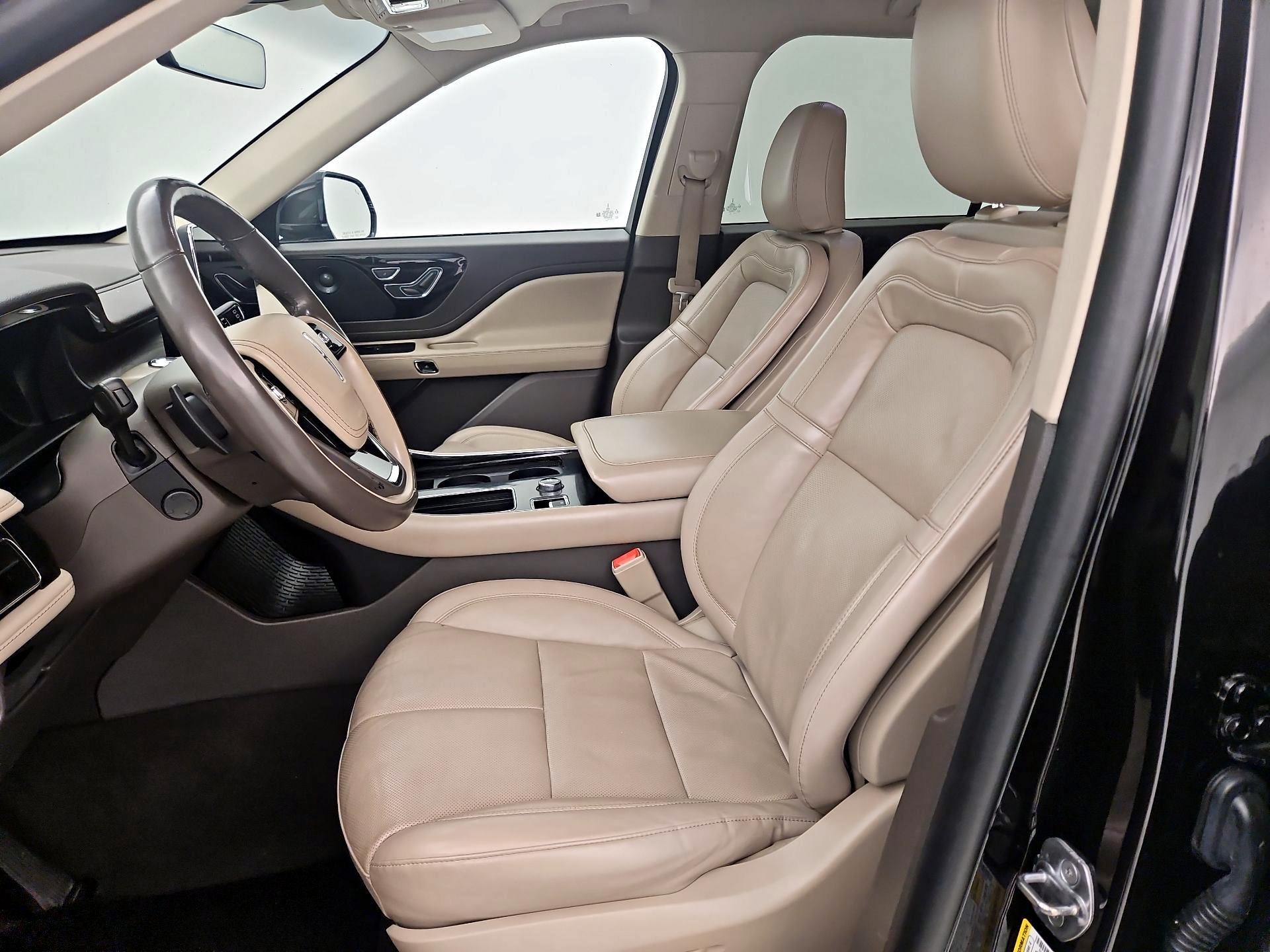 Thumbnail: 2021 Lincoln Aviator - 9