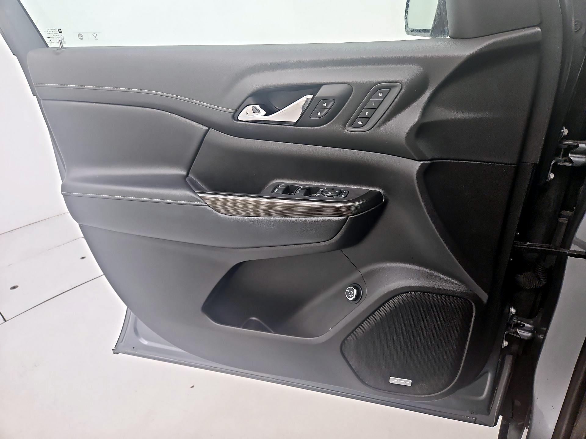 Thumbnail: 2021 GMC Acadia - 12