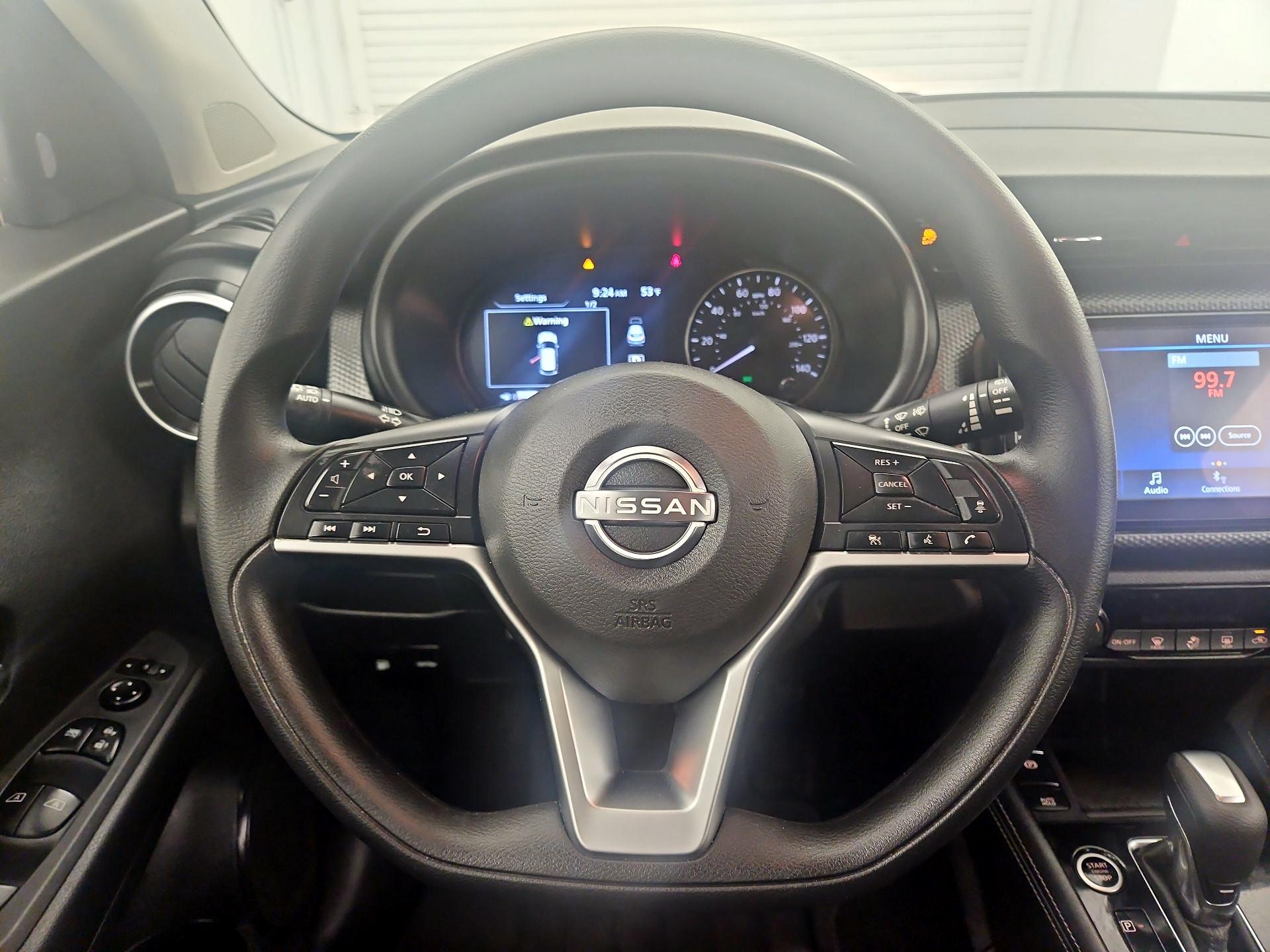 Thumbnail: 2022 Nissan Kicks - 10