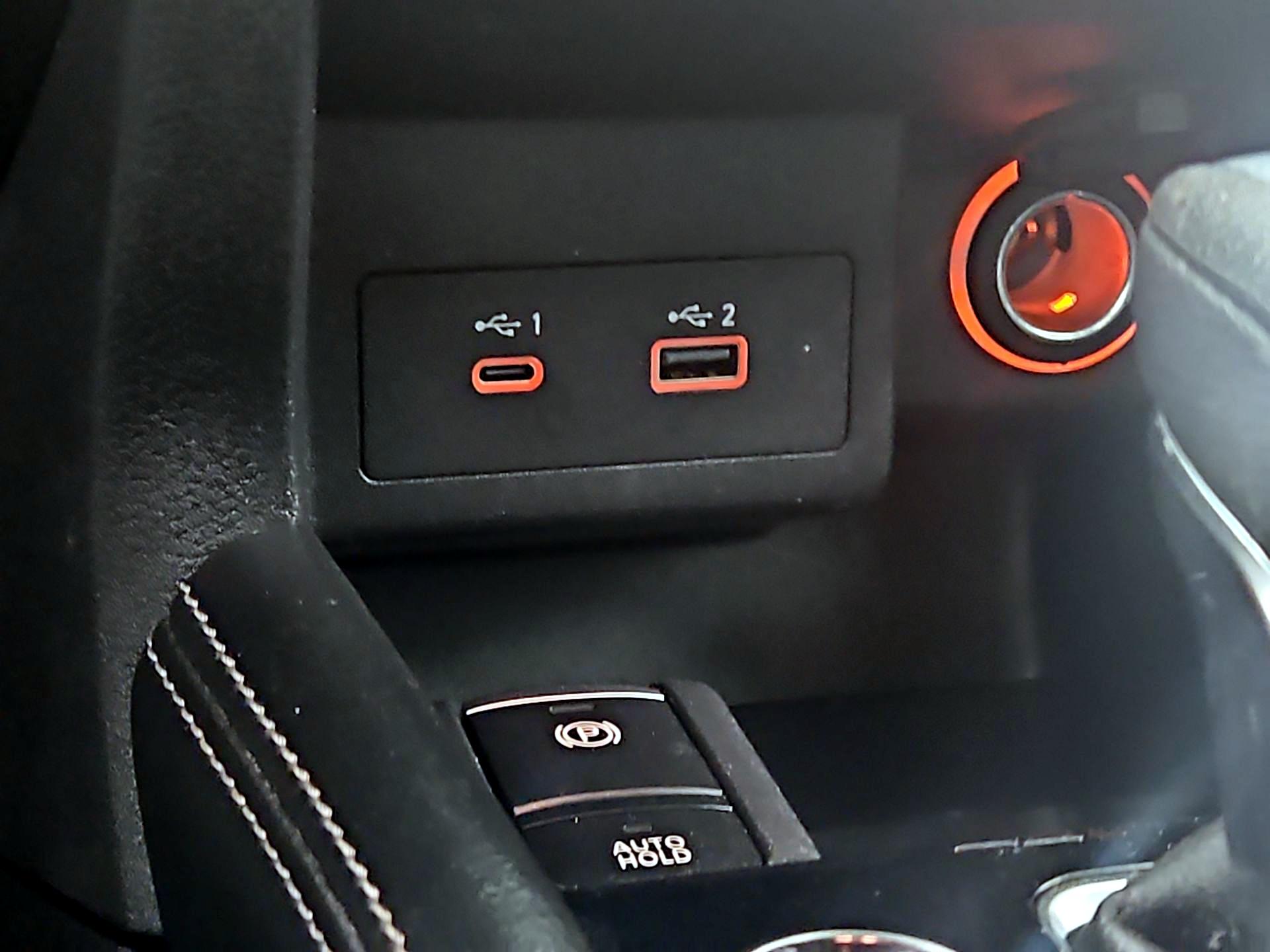 Thumbnail: 2022 Nissan Kicks - 18