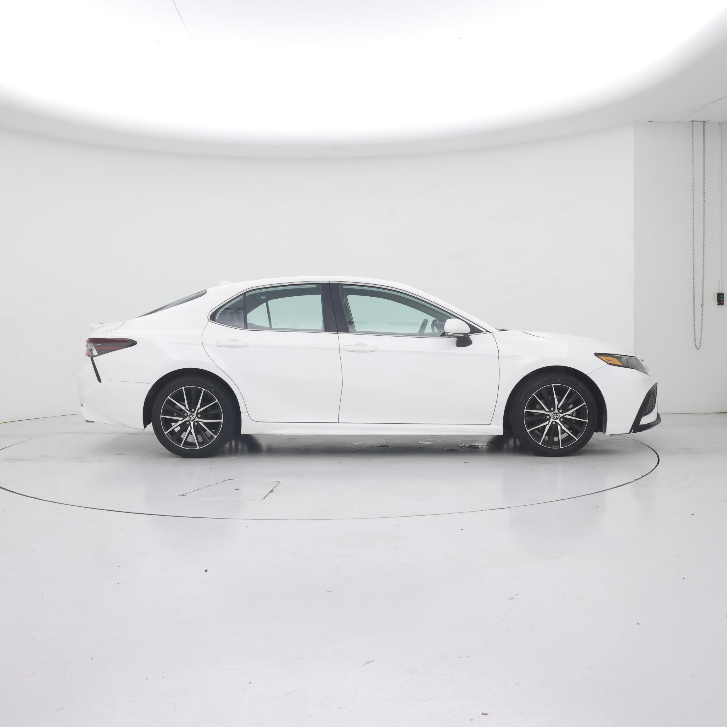 Thumbnail: 2024 Toyota Camry - 7