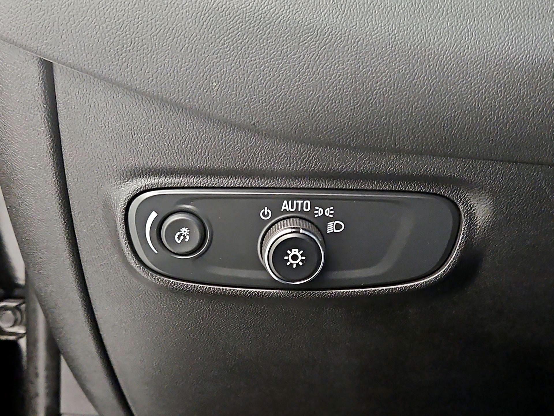Thumbnail: 2024 Chevrolet Equinox - 13