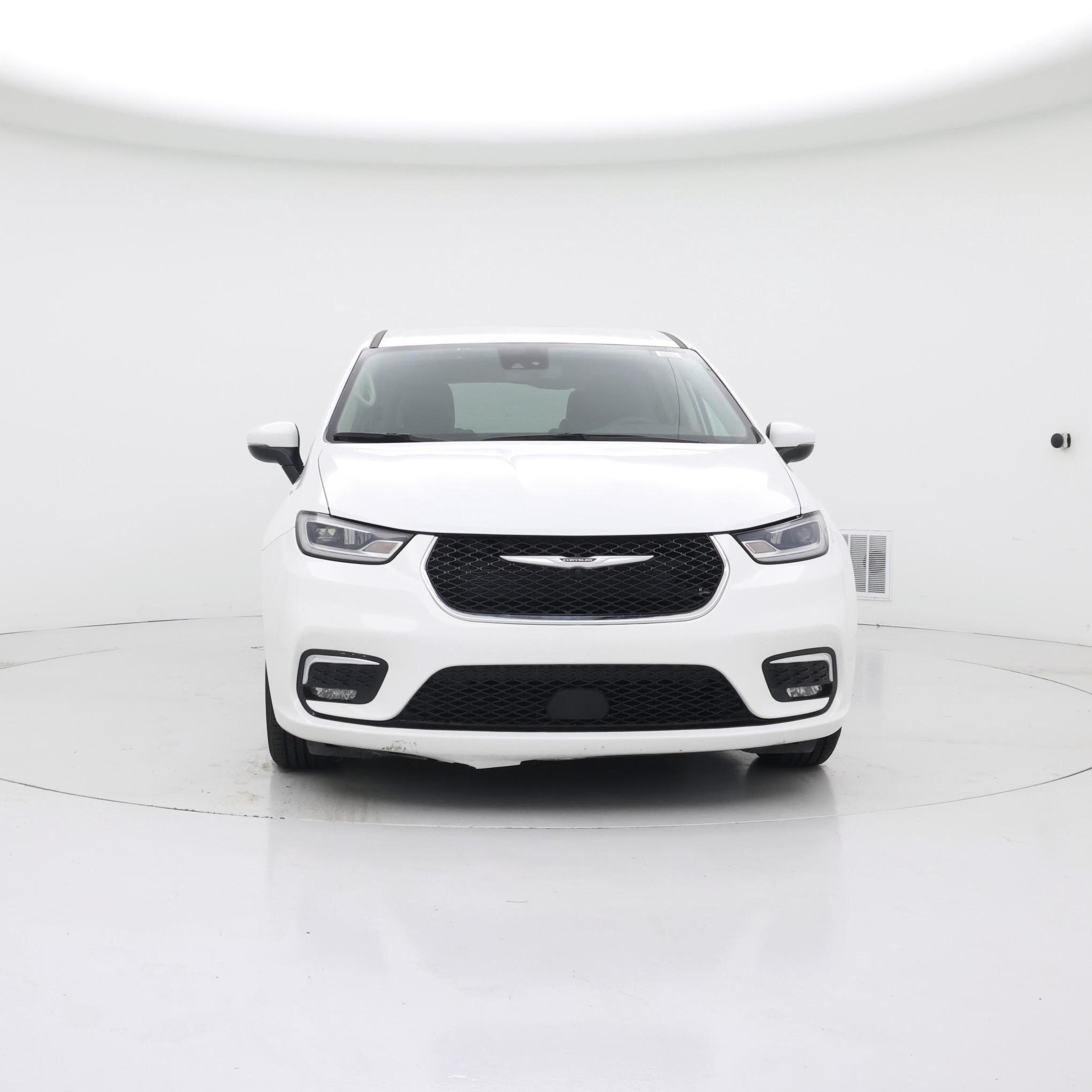 Thumbnail: 2023 Chrysler Pacifica - 5