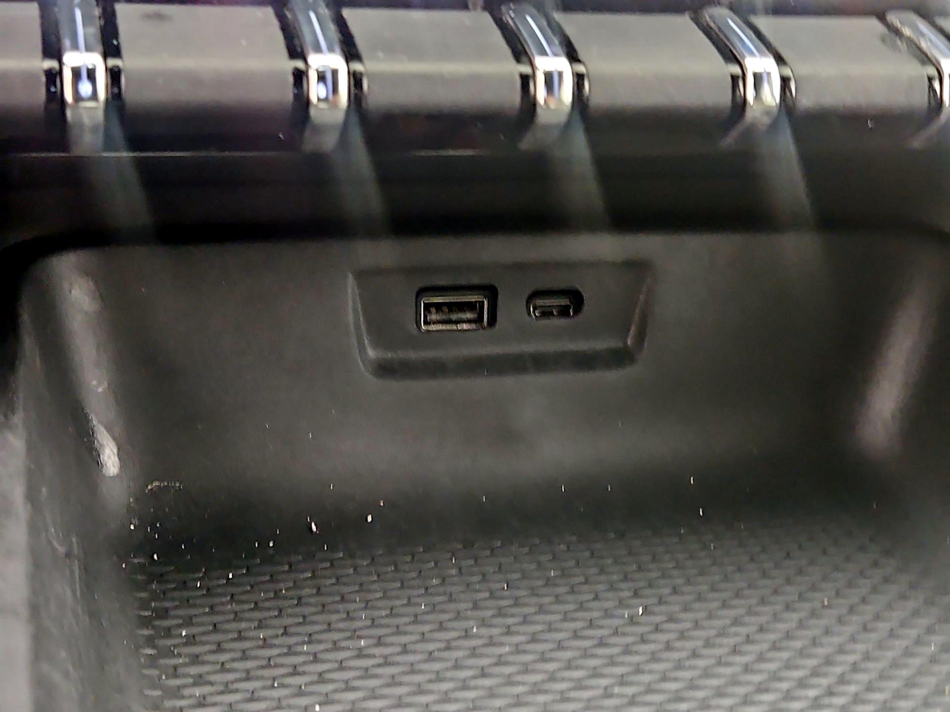 Thumbnail: 2025 GMC Terrain - 18