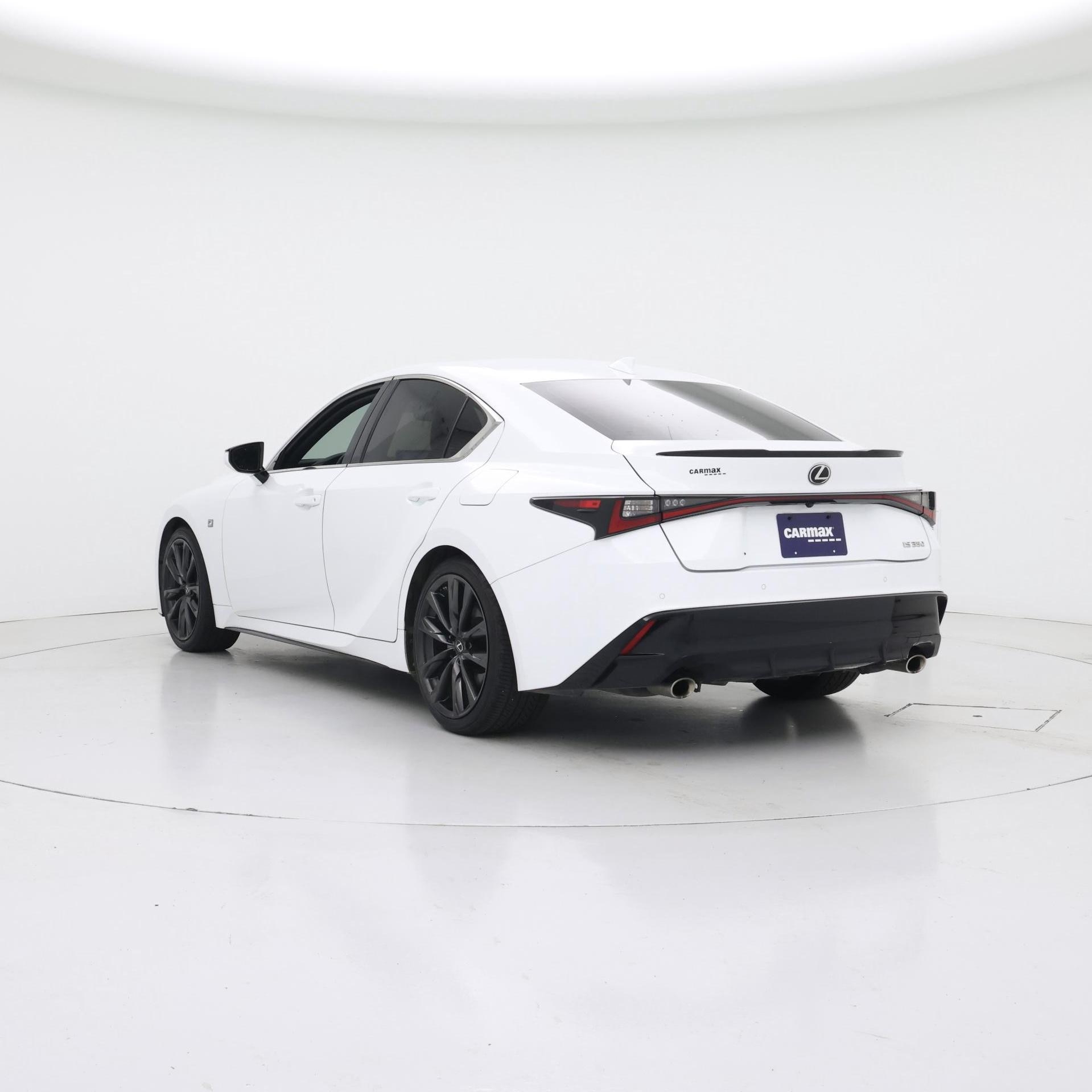Thumbnail: 2022 Lexus IS - 2