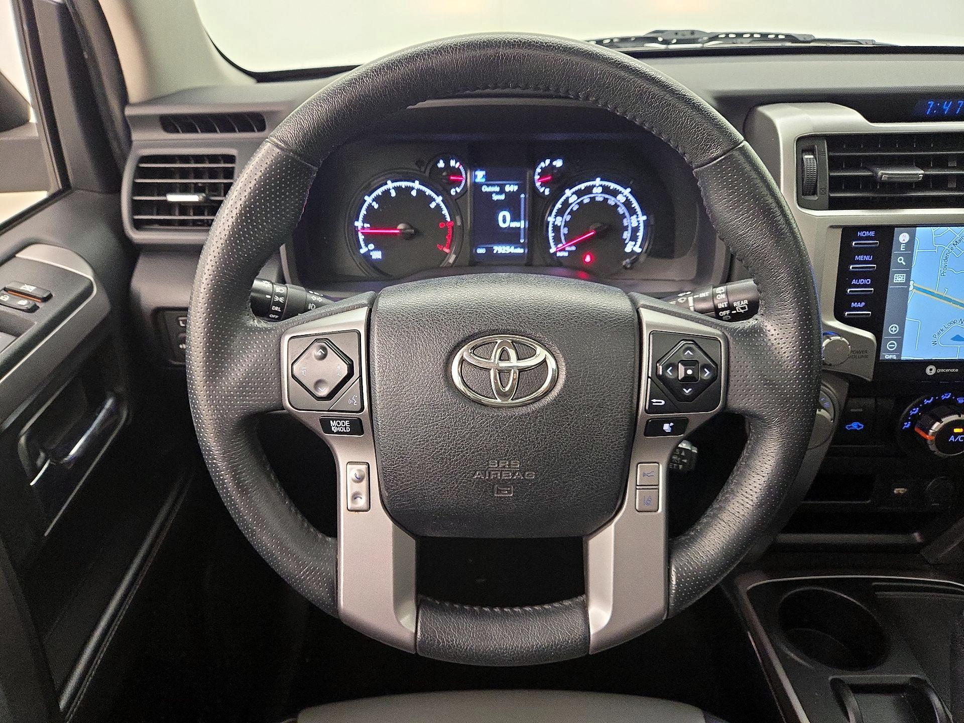 Thumbnail: 2020 Toyota 4Runner - 10