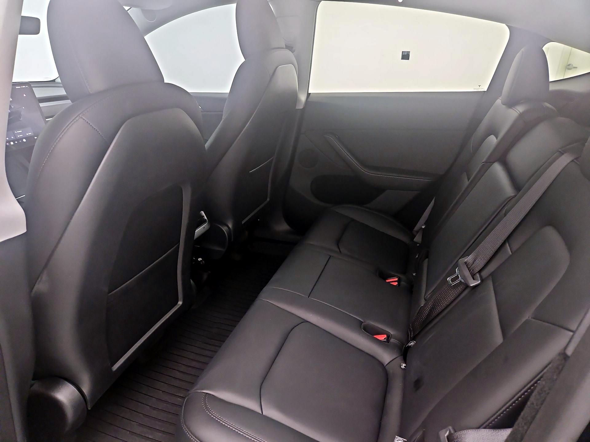 Thumbnail: 2025 Tesla Model Y - 18