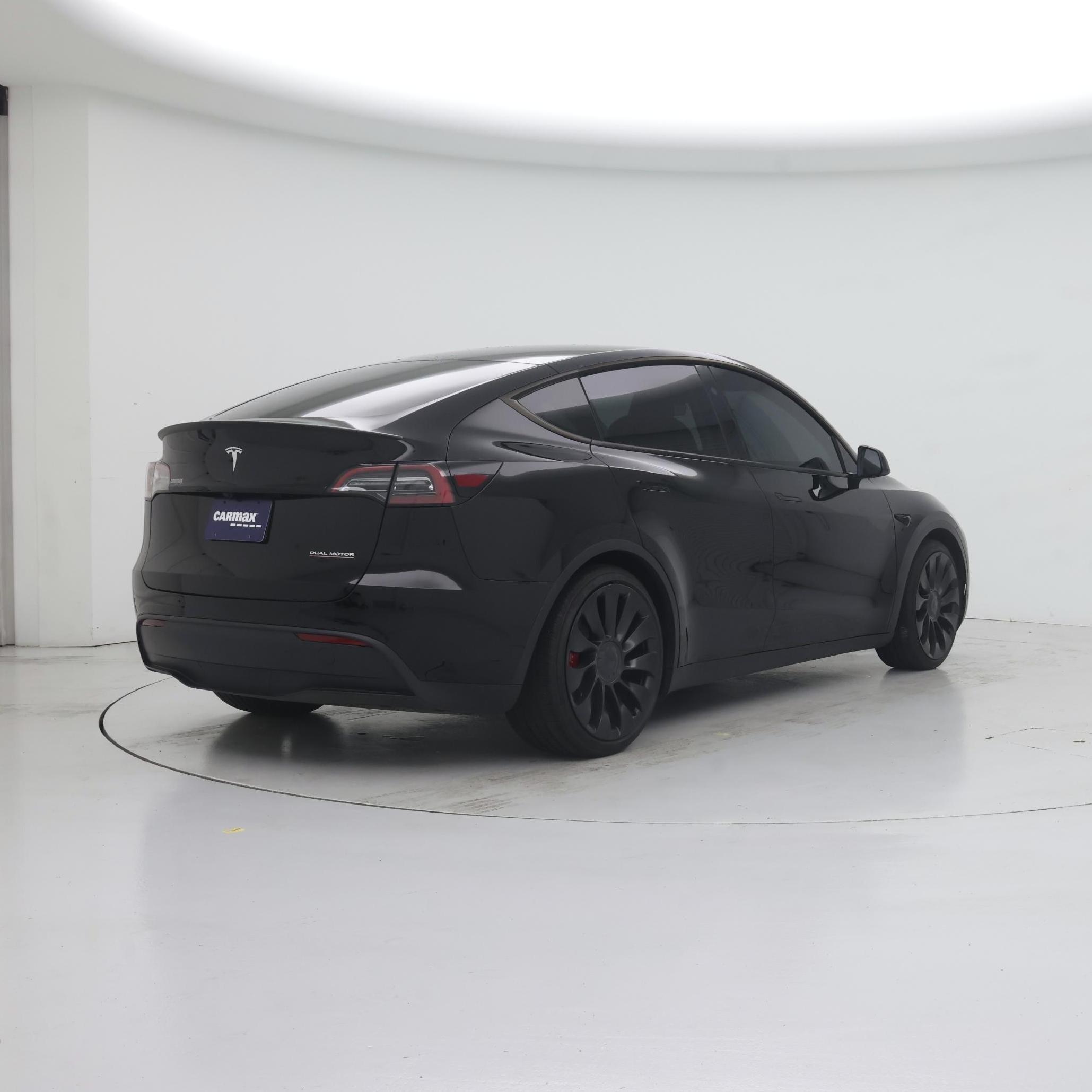 Thumbnail: 2025 Tesla Model Y - 8