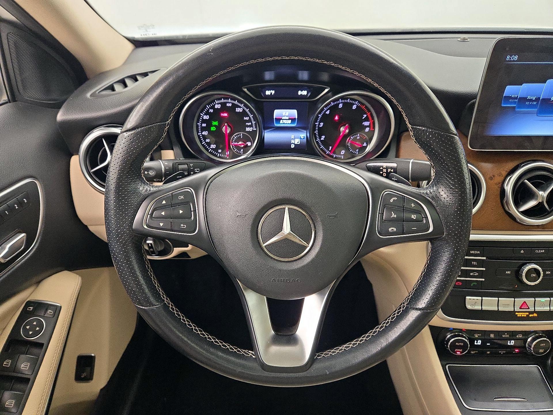 Thumbnail: 2019 Mercedes-Benz GLA - 10