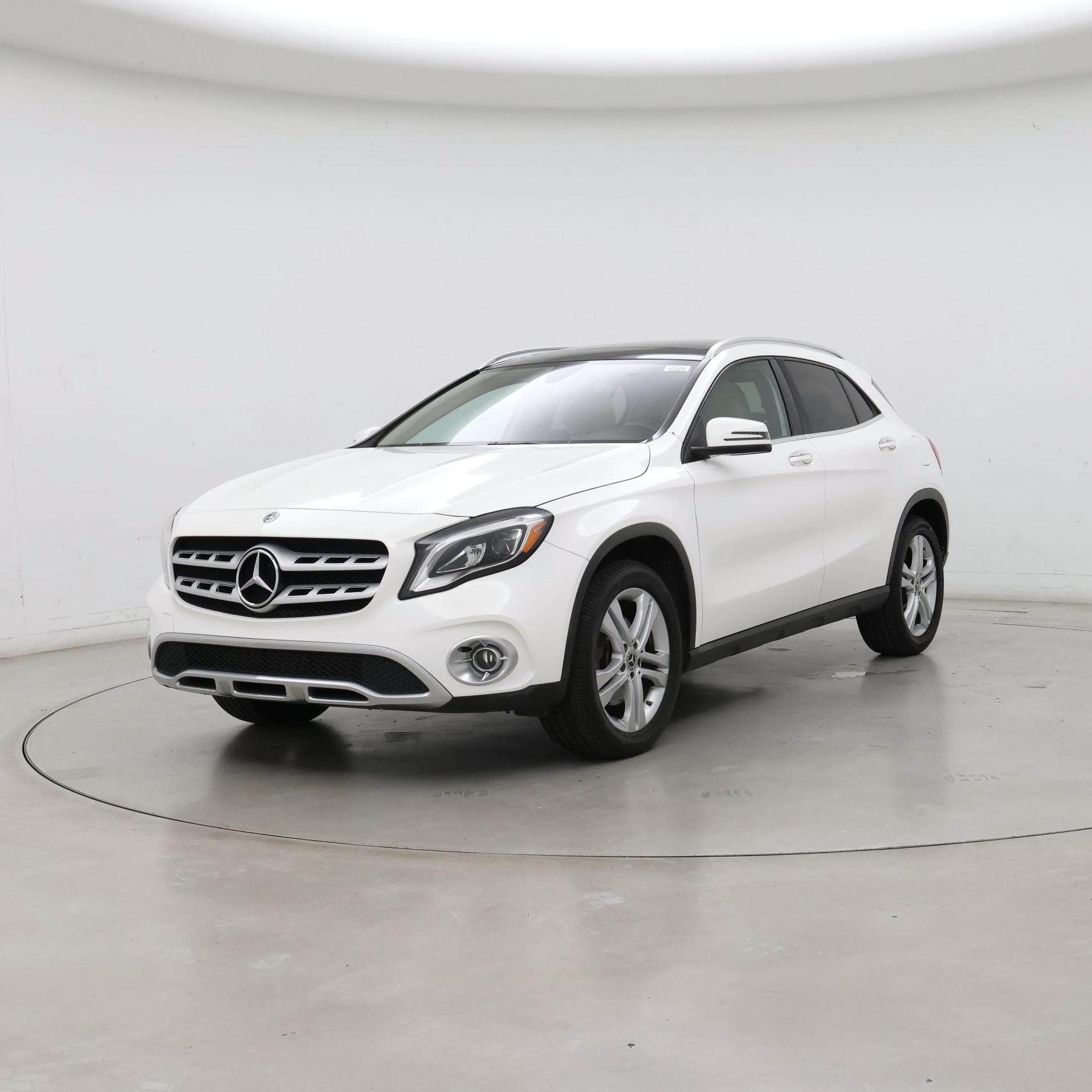 Thumbnail: 2019 Mercedes-Benz GLA - 4