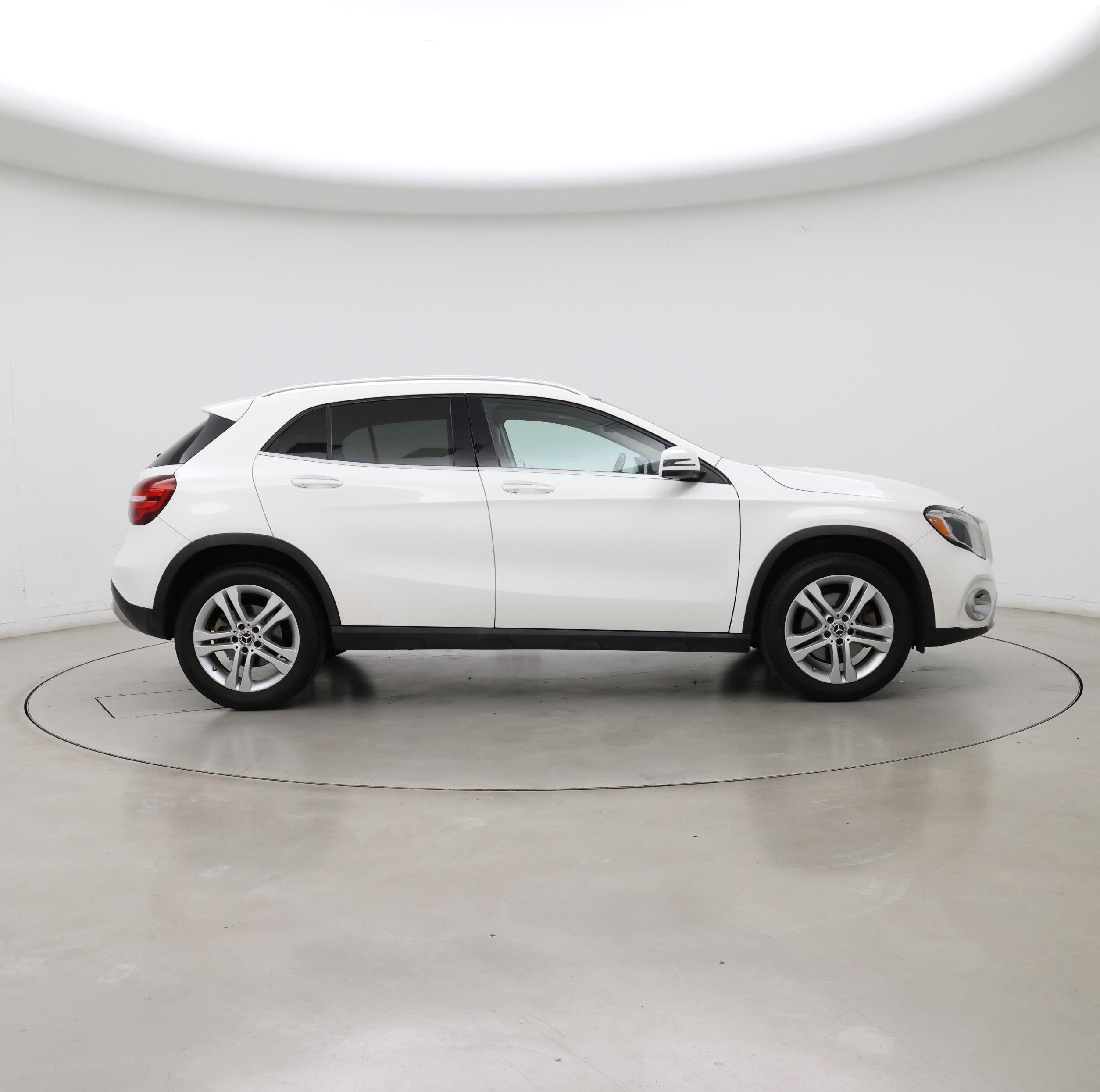 Thumbnail: 2019 Mercedes-Benz GLA - 7