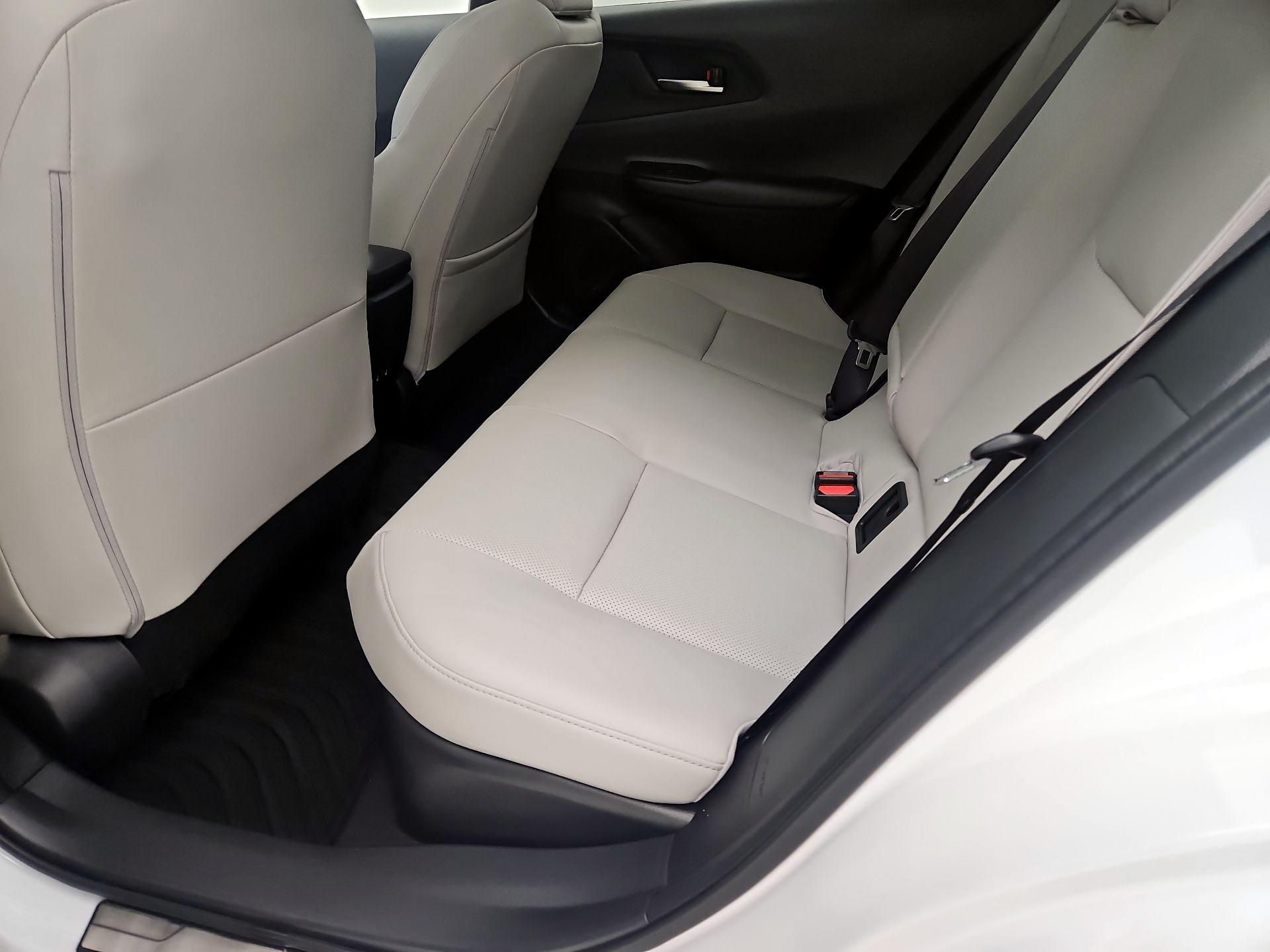 Thumbnail: 2024 Toyota Prius - 20