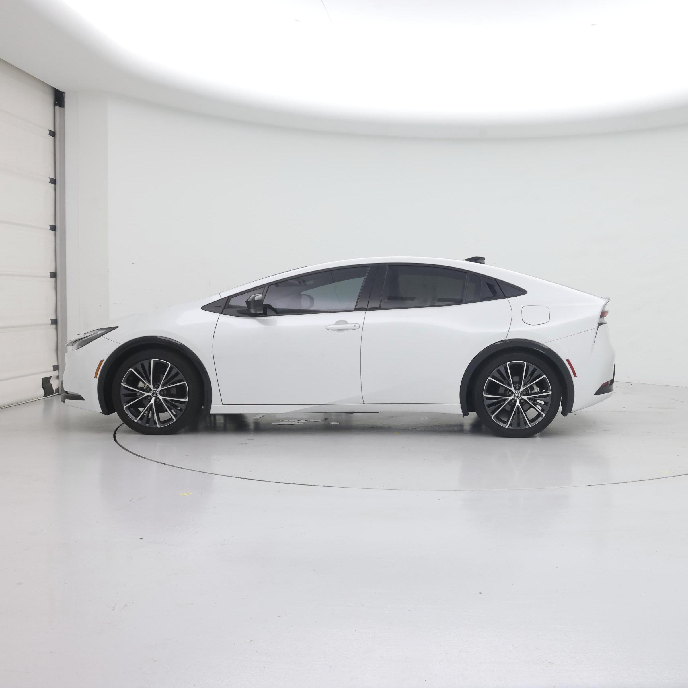 Thumbnail: 2024 Toyota Prius - 3