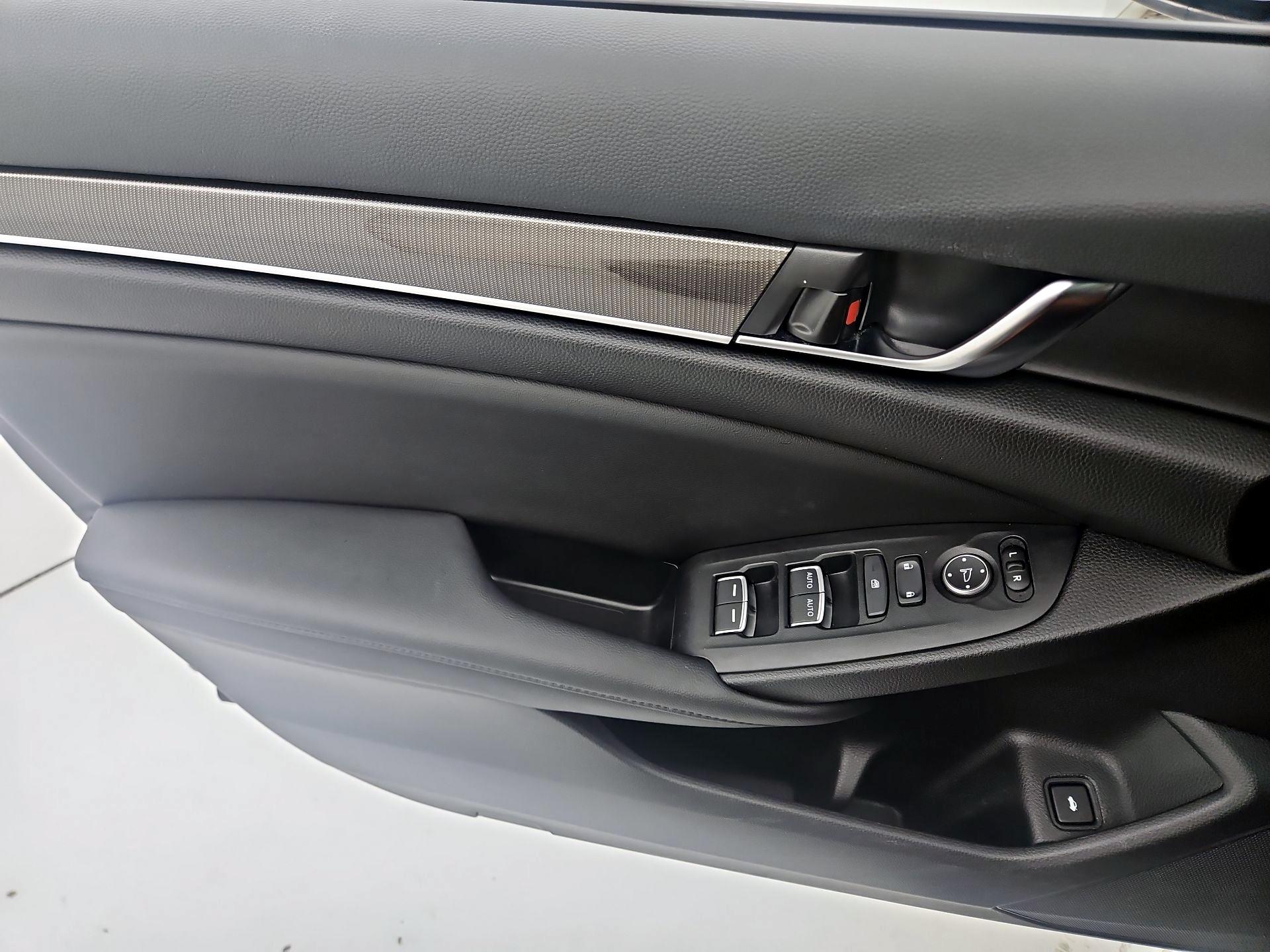 Thumbnail: 2022 Honda Accord - 12