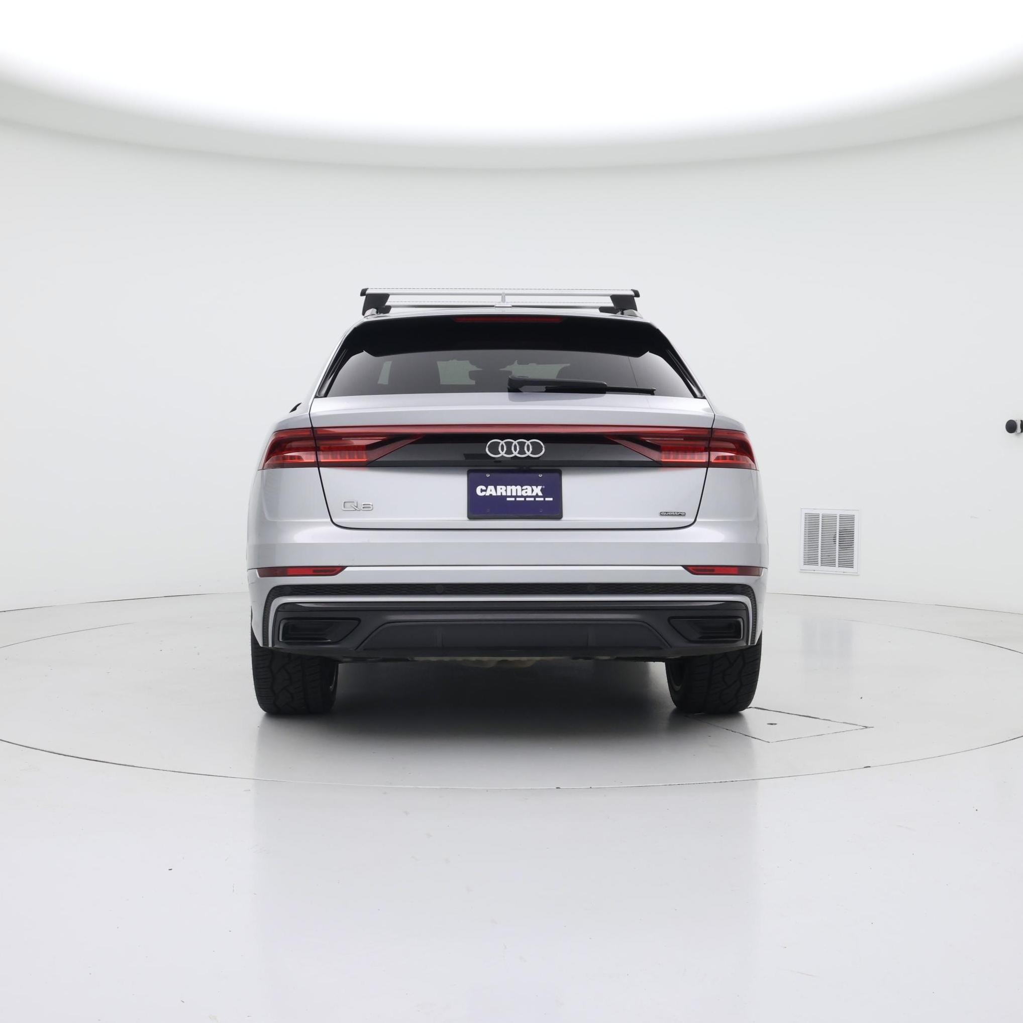 Thumbnail: 2019 Audi Q8 - 6