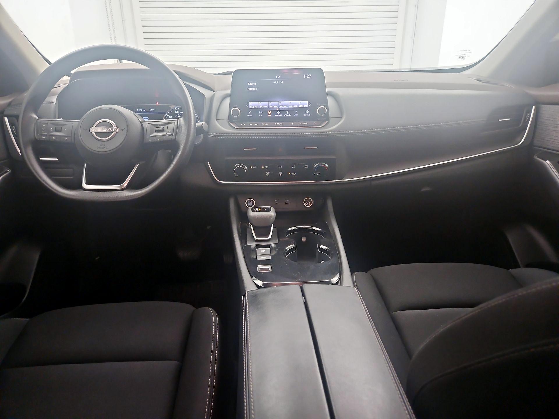 Thumbnail: 2023 Nissan Rogue - 9