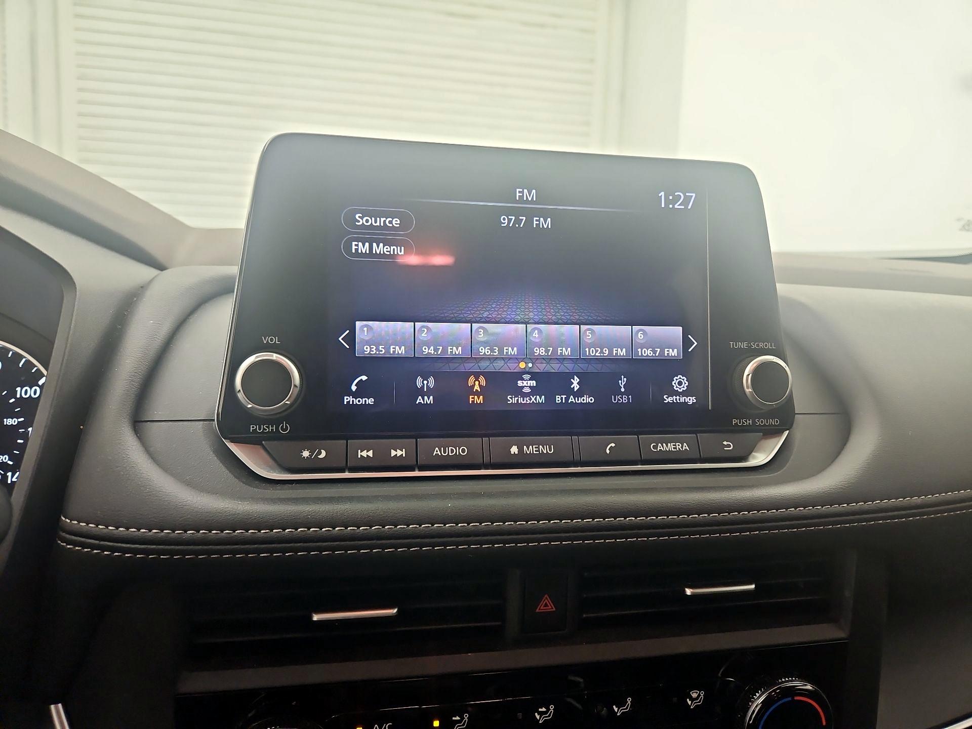 Thumbnail: 2023 Nissan Rogue - 15