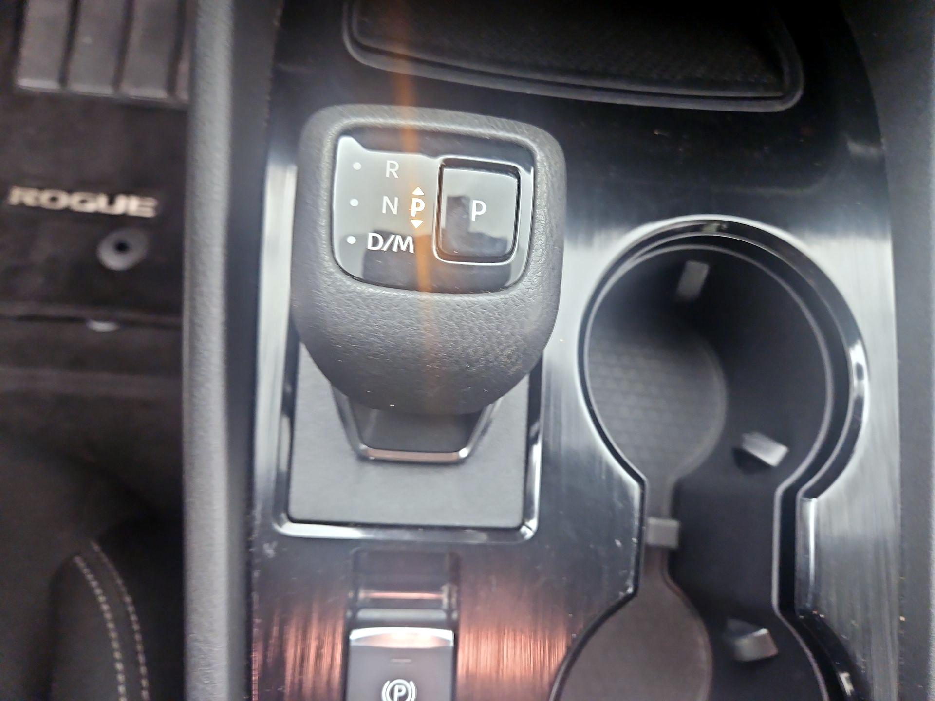 Thumbnail: 2023 Nissan Rogue - 17