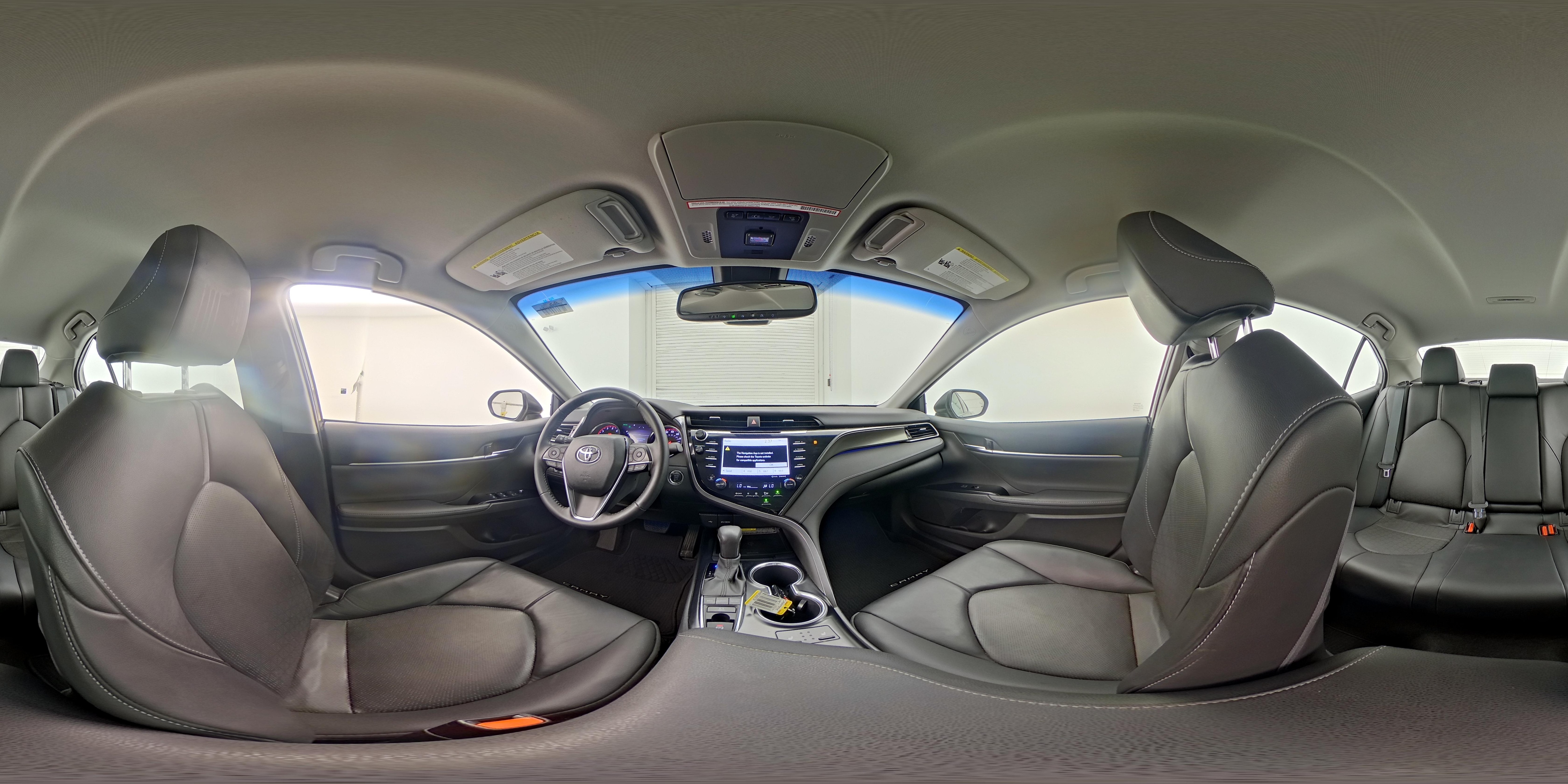 2020 Toyota Camry XSE - Photo 24